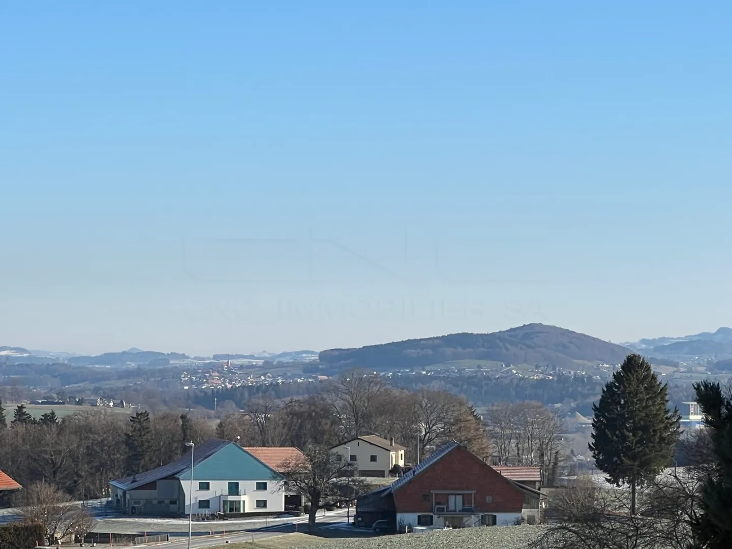 Rental building 5 minutes from A12 junction Rossens - Photo 5 of 5