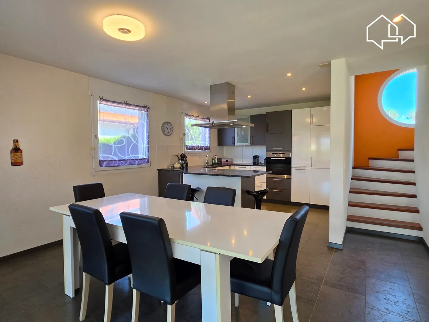 Villa individuelle de 4.5pces - Photo 2 sur 13