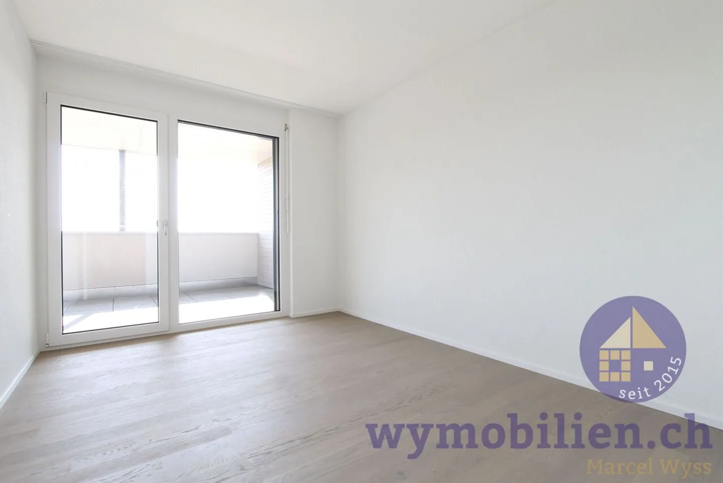 Attico esclusivo con 4,5 stanze - grande terrazza - vista lontana - Foto 7 di 13