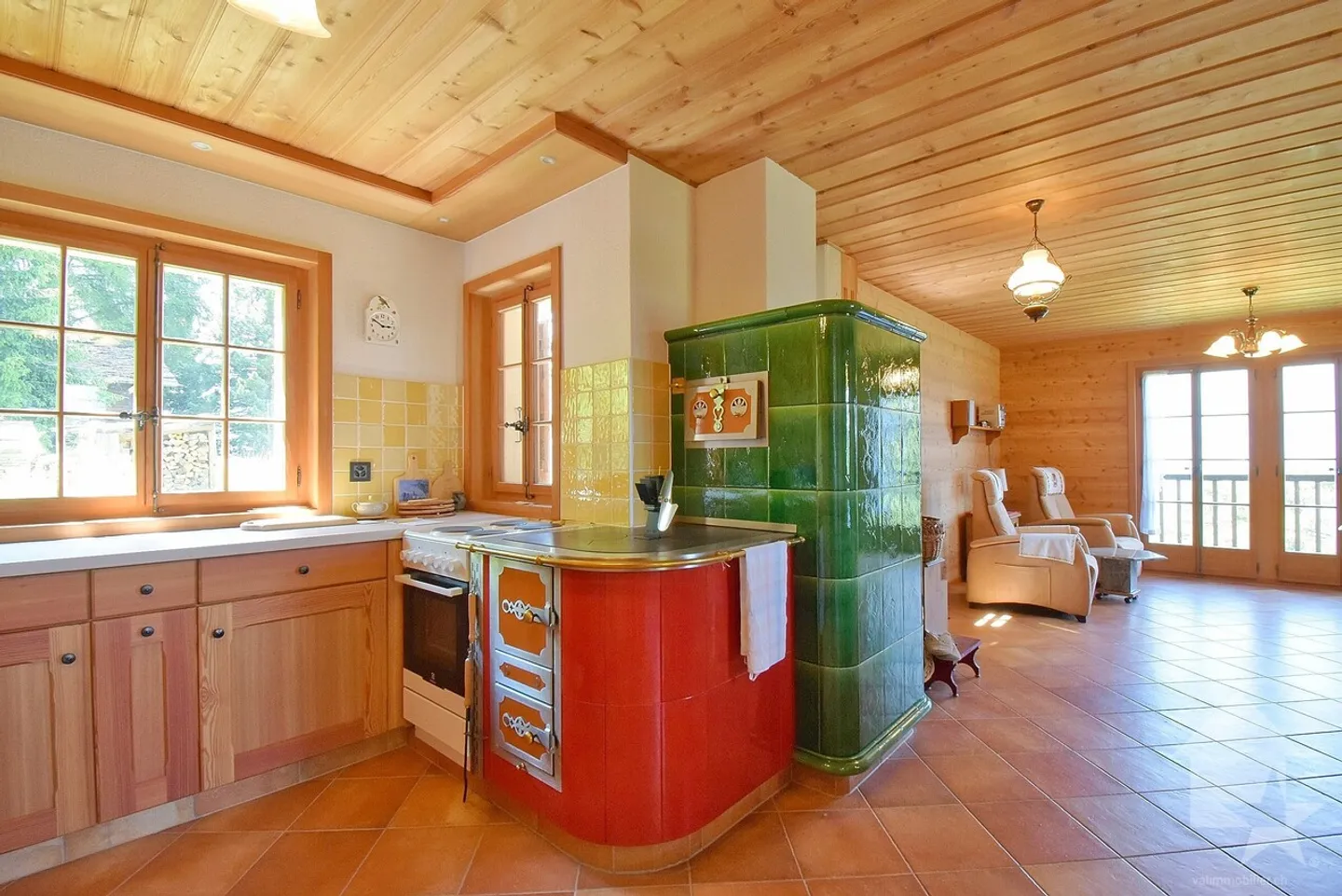 Magnificent mountain chalet in a quiet and spacious area - Photo 8 of 13
