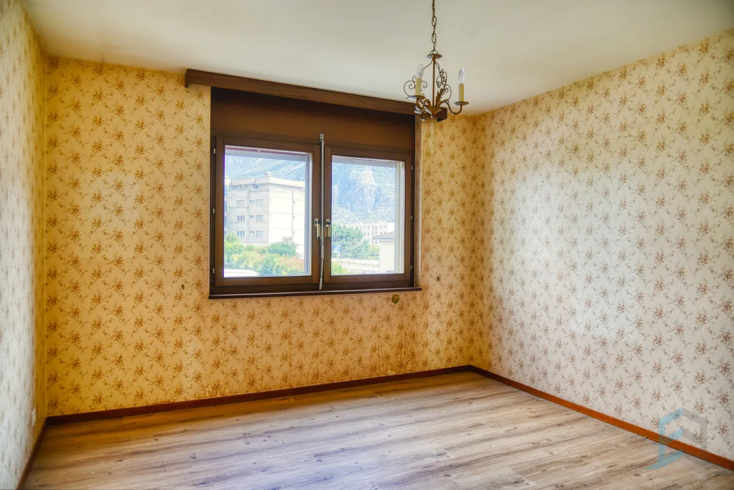 Exclusive Charming 3 ½-room apartment near downtown - Photo 4 of 11