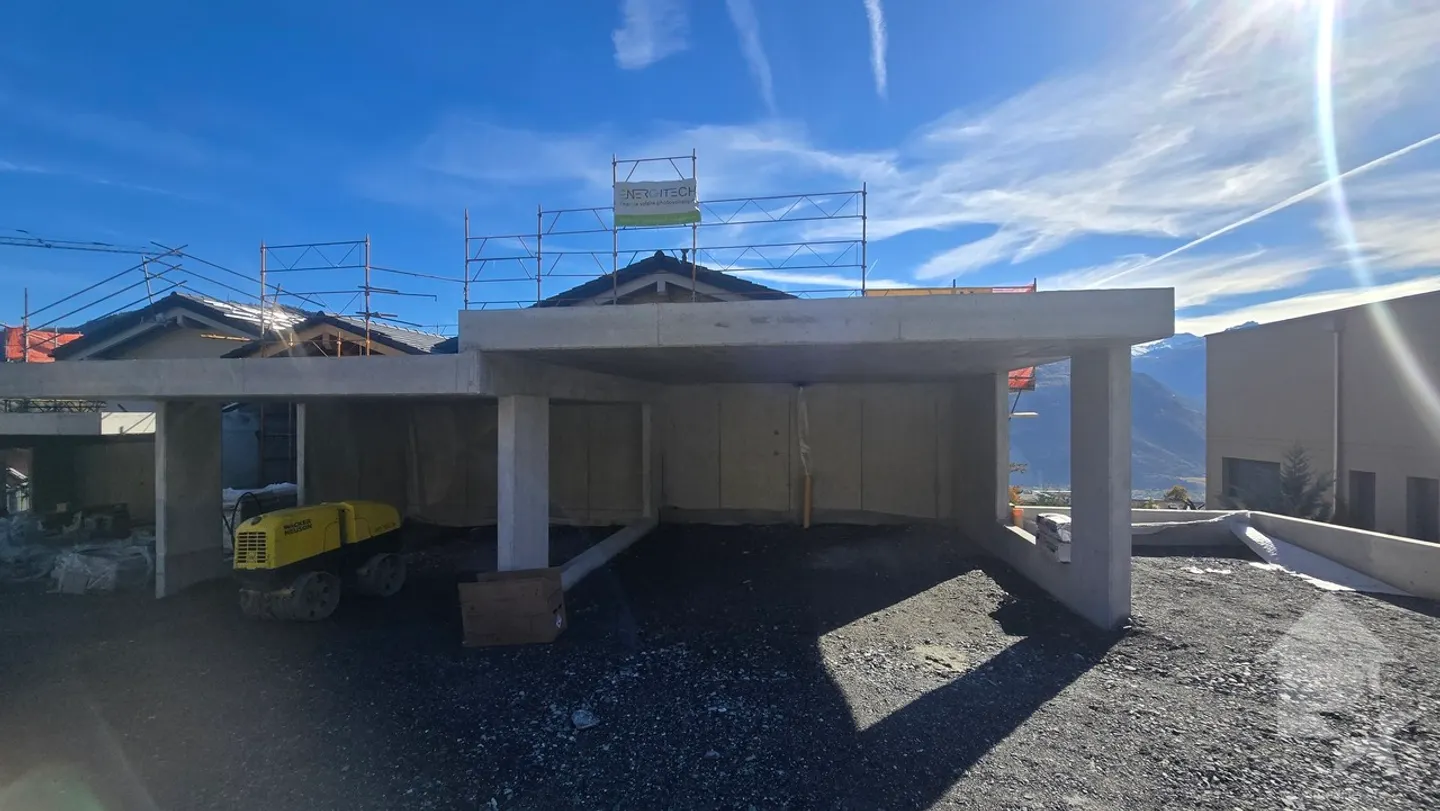 Appartamento nuovo di 4,5 locali di 139m2 a Botyre quartiere Rougenan - Foto 5 di 13