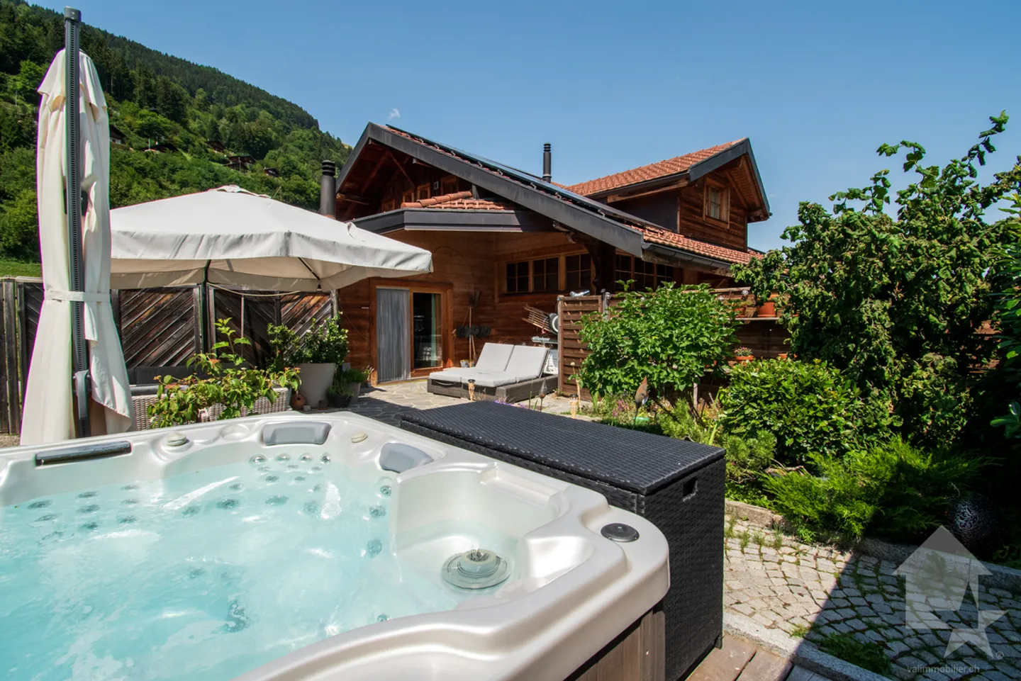 Val-d'Illiez, wunderschönes Chalet mit 3 Wohnungen - Foto 1 von 13