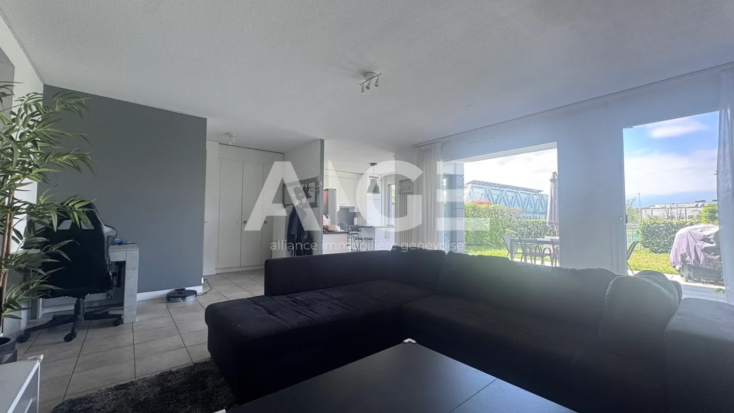 Bel appartamento al piano giardino a Châtelaine - Foto 7 di 7