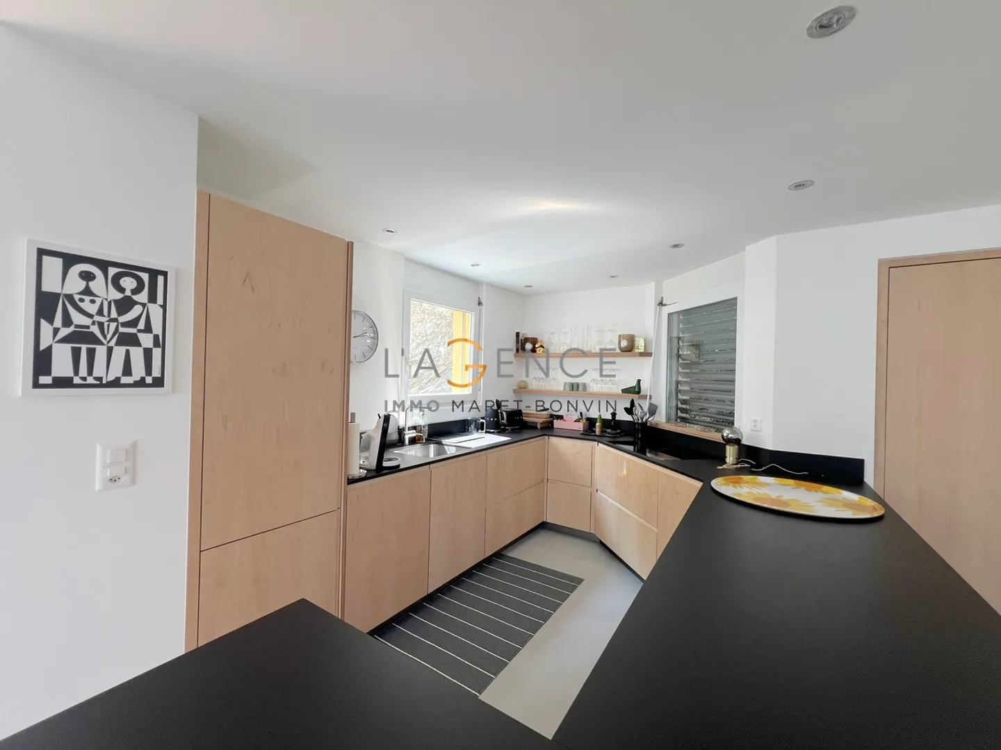 3.5-ROOM APARTMENT WITH VERANDA AND VIEW OF THE CASTLES - GRAVELONE - Photo 4 of 10