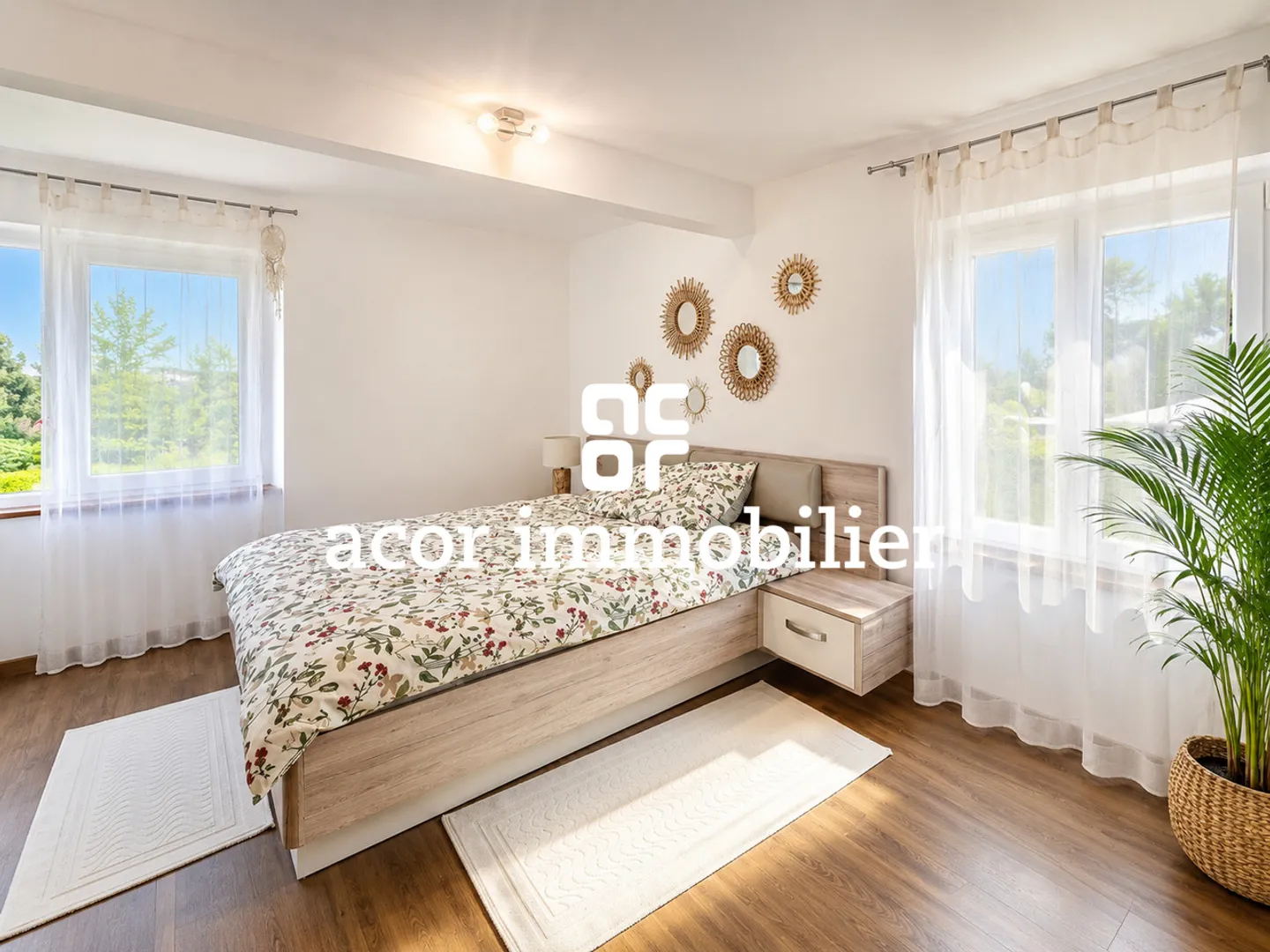 Family property with rental yield - Photo 4 of 6