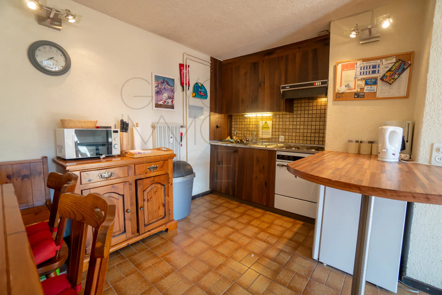 Wohnung zu renovieren, 150 m von den Skipisten entfernt - Foto 2 von 11