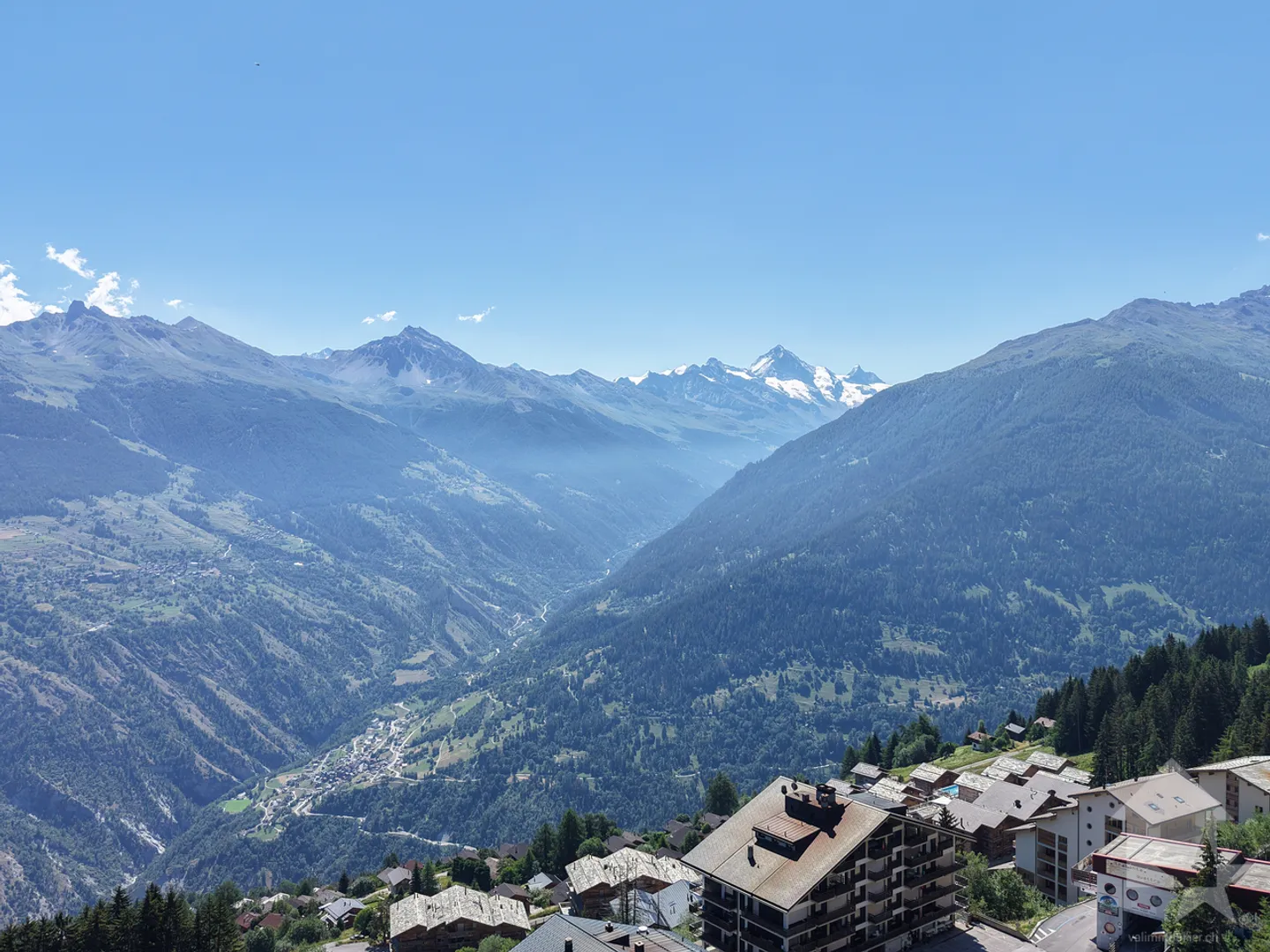 Apartment at the foot of the slopes of the 4 Valleys with panoramic view - Photo 10 of 13