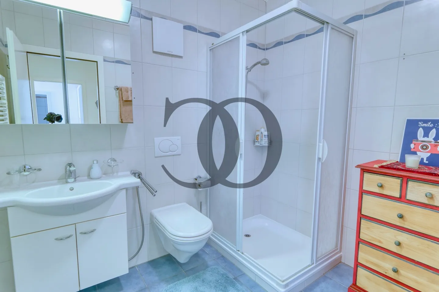 6,5-Zimmer-Wohnung mit Pool und 200 m2 Terrasse - Foto 11 von 13