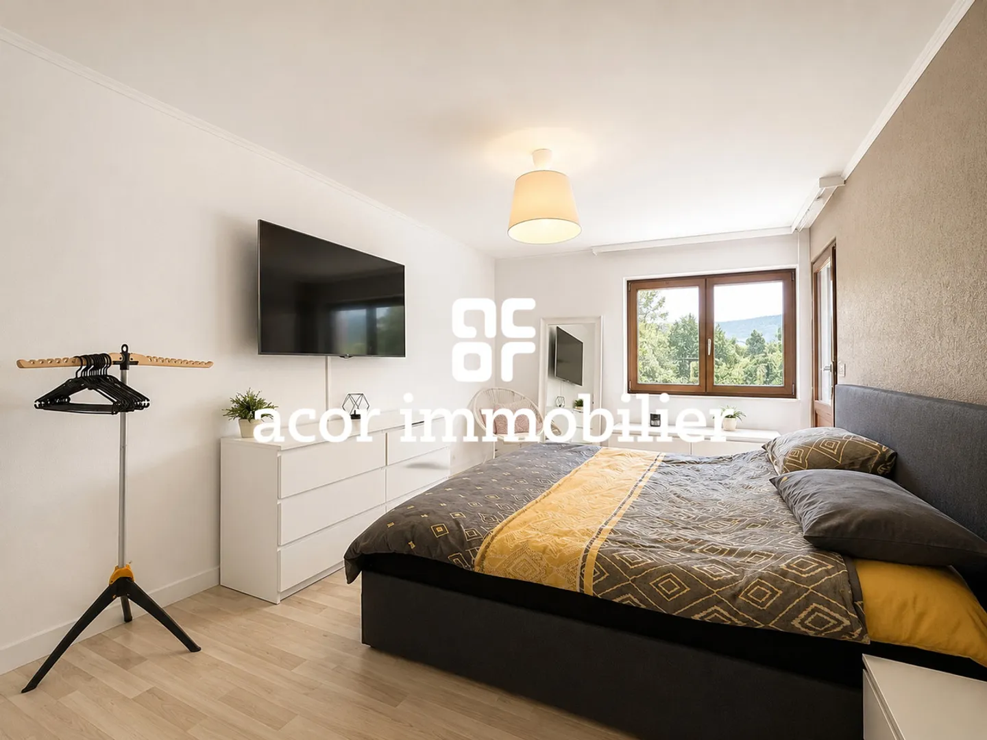 Duplex 4,5 pièces de 135 m² - Rénové en 2022 avec exterieur - Foto 4 von 6