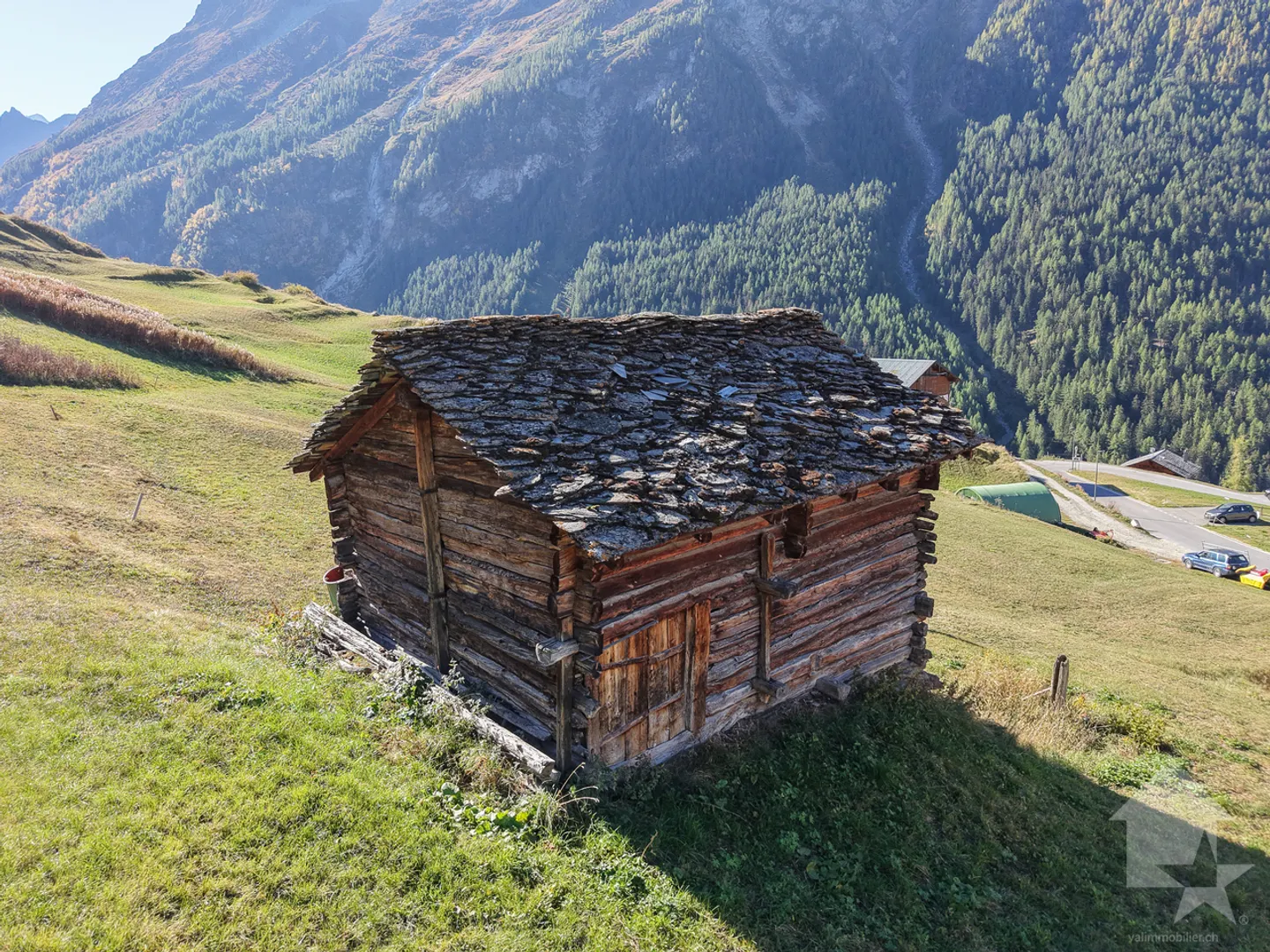 Raccard to renovate in the hamlet of La Forclaz - Photo 8 of 8
