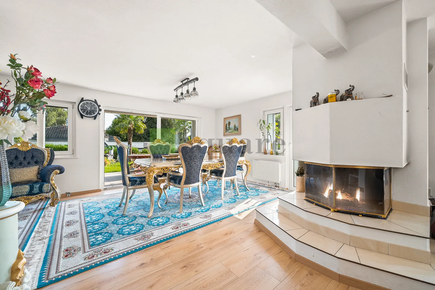 Elegante Villa mit unabhängiger 3-Zimmer-Wohnung - Foto 4 von 13