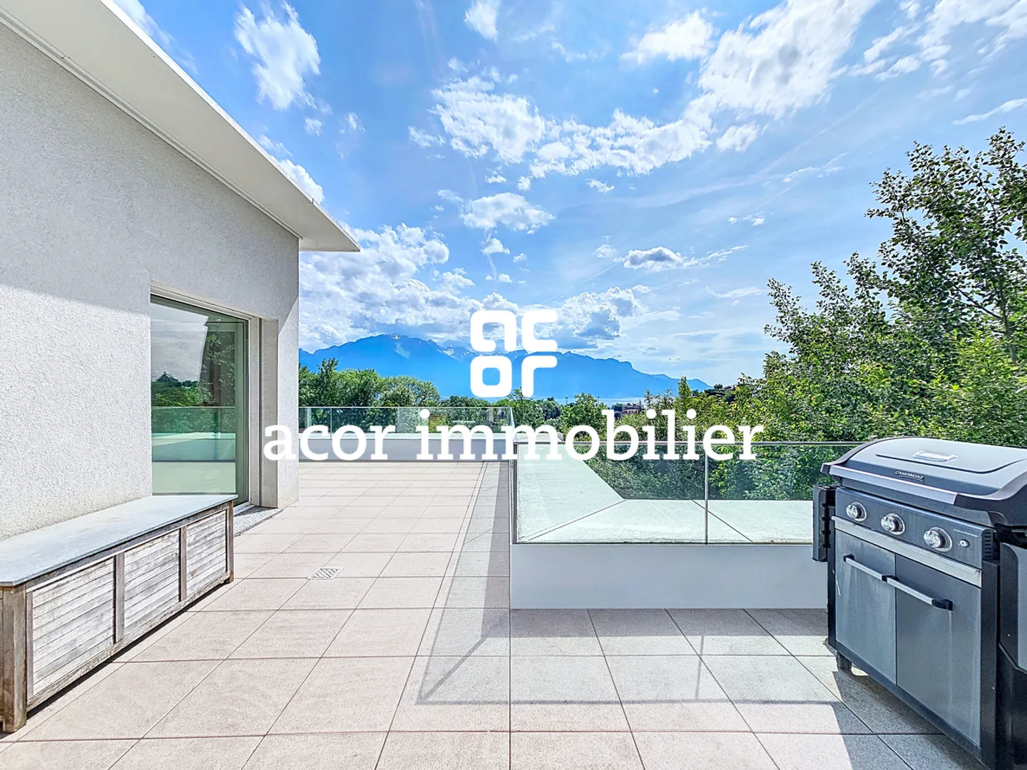 Appartamento attico duplex di 5½ con vista mozzafiato - Foto 1 di 9