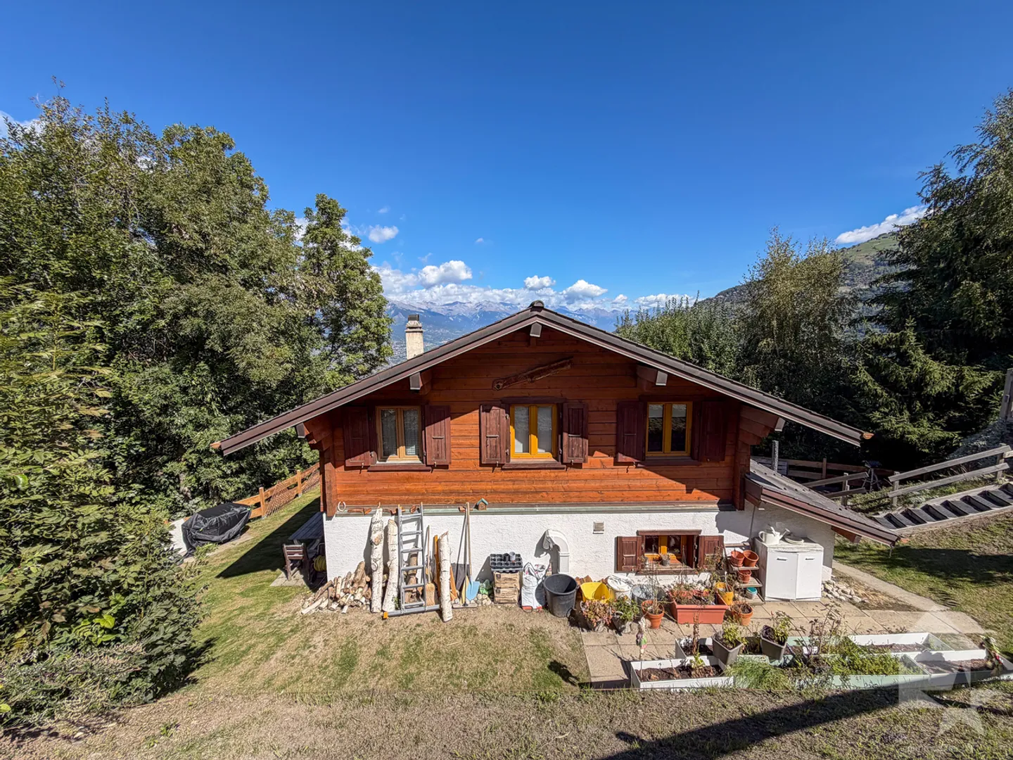 Chalet Charmant à Sornard - Photo 2 sur 13