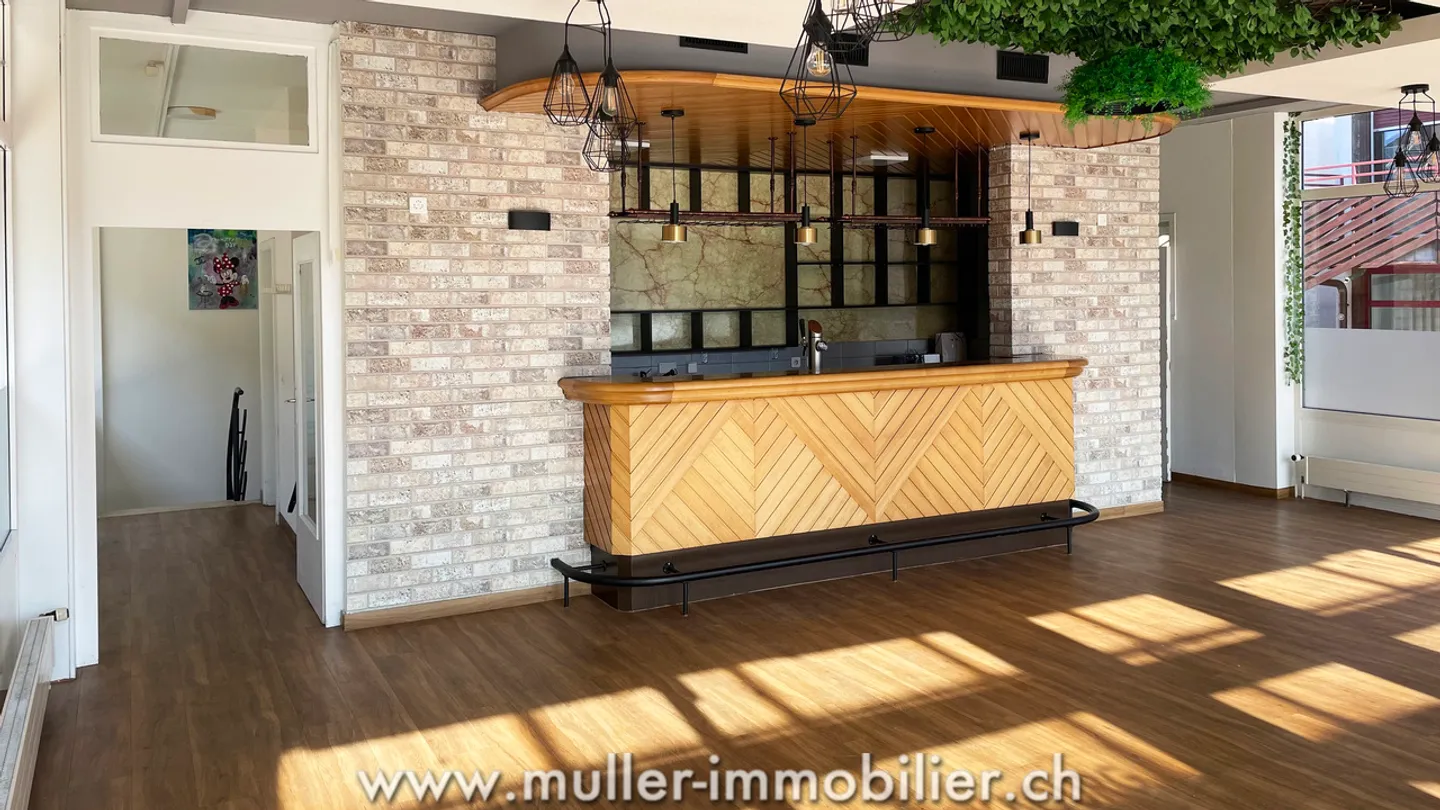 Gewerbefläche für Restaurant oder ähnliche Aktivitäten in Avry-Bourg - Foto 4 von 13