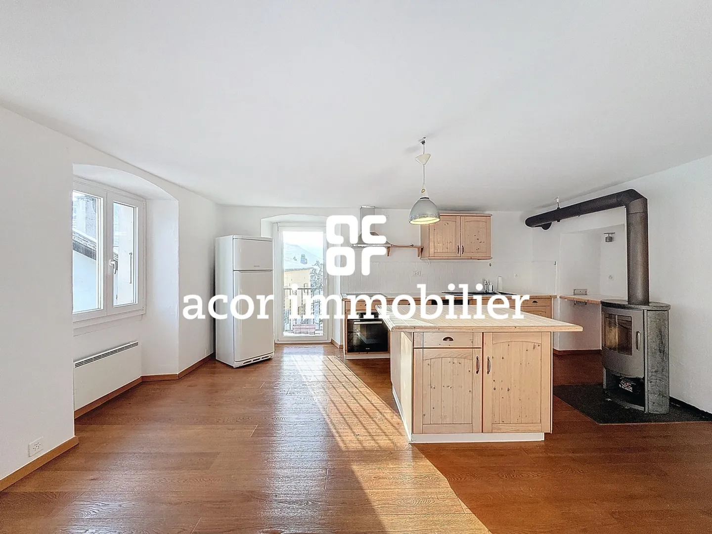 Duplex 6.5 rooms in Saint-Léonard - Photo 1 of 5