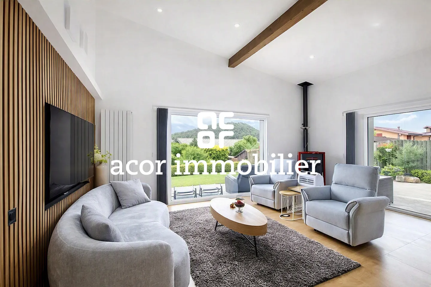 Family home with independent studio in Savièse! - Photo 1 of 5