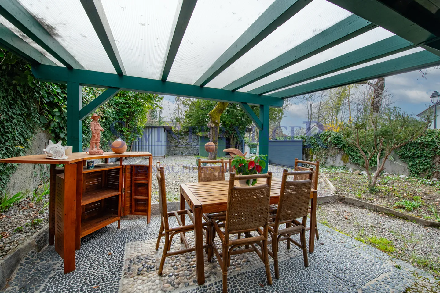 Charming House in Quiet Area - Photo 5 of 11