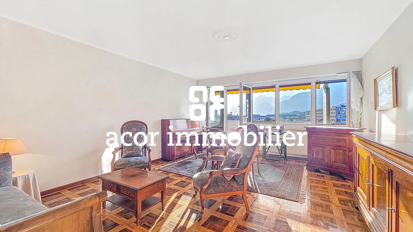 Appartamento luminoso nel centro di Sion - Foto 1 di 4