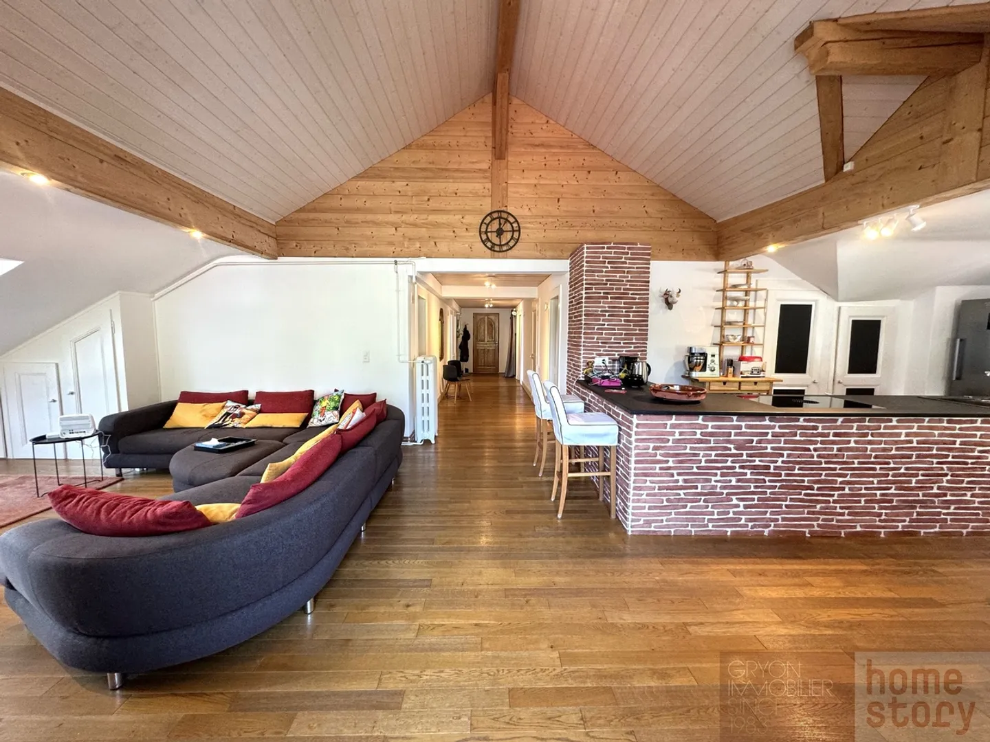 Wohnung unter dem Dach in Gryon mit Balkon und Alpenblick - Foto 2 von 13