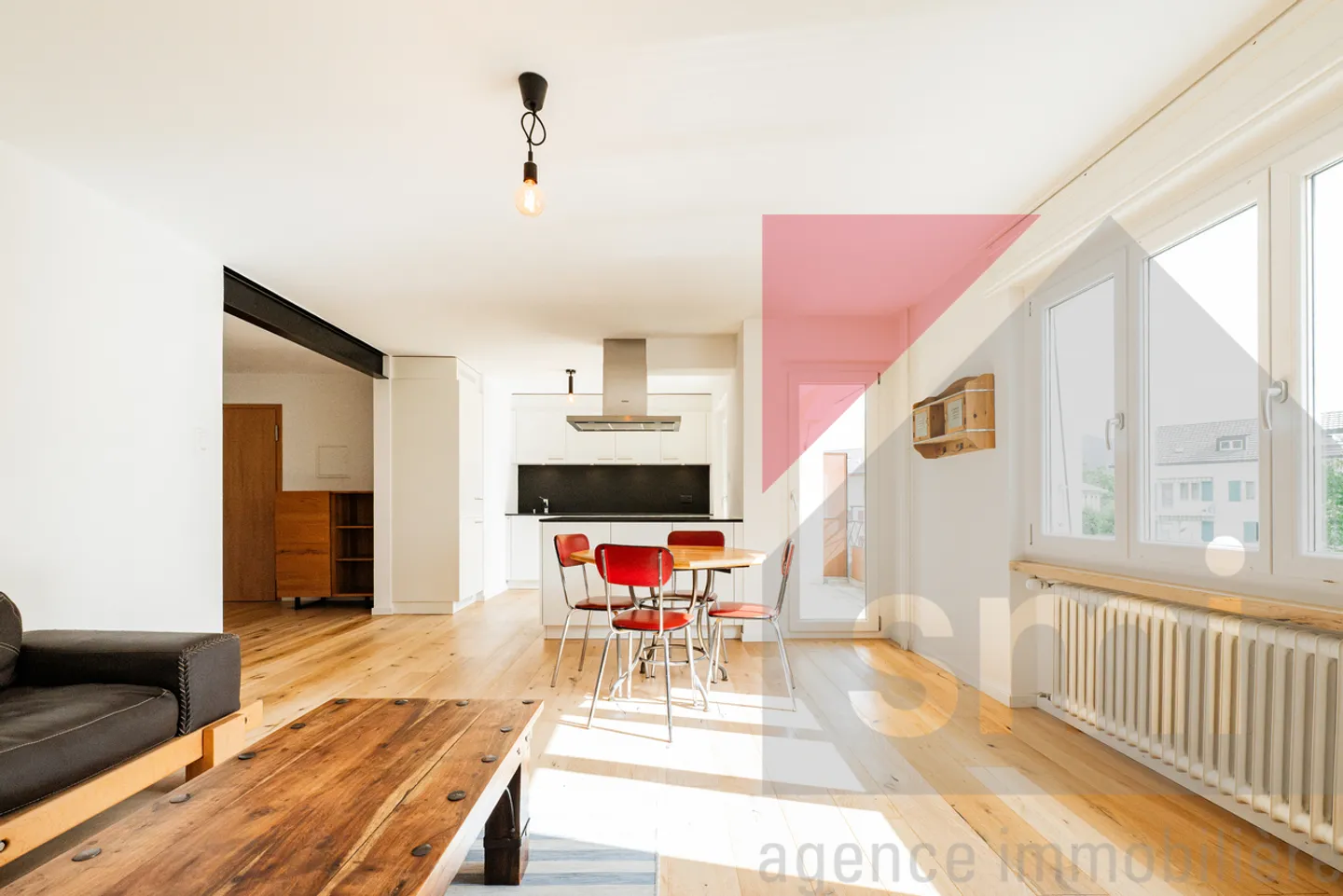 Carefully renovated, charm, unobstructed view and city life just steps away - Photo 7 of 13