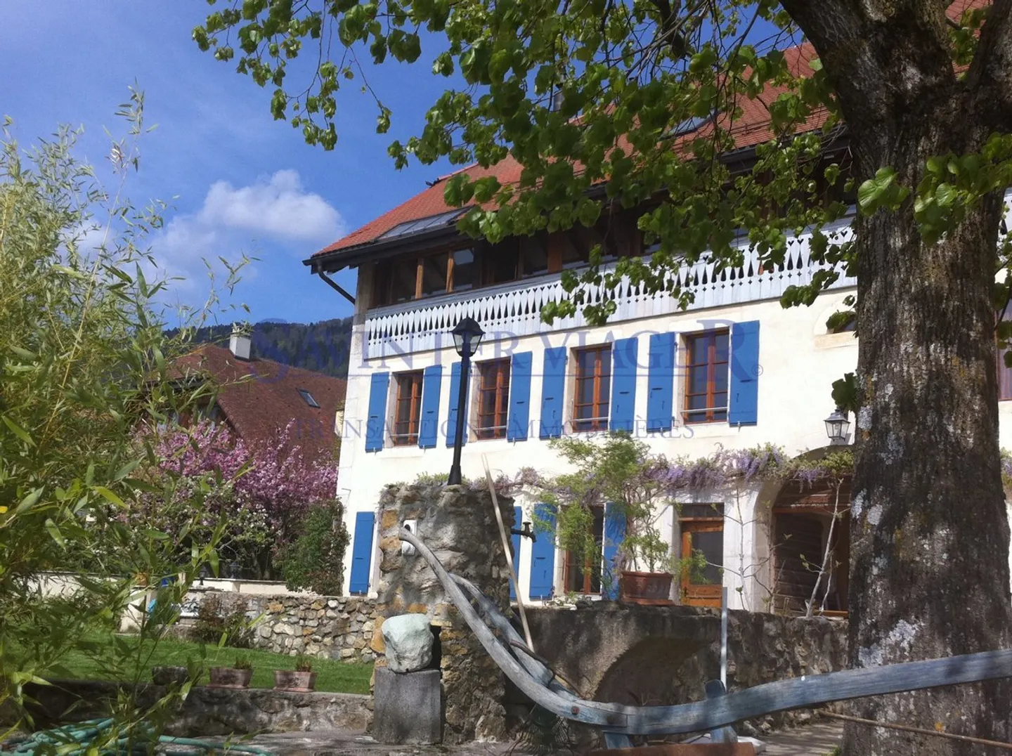 Fontaines-sur-Grandson, Magnifique maison de Village - Vente à terme - Foto 1 von 13