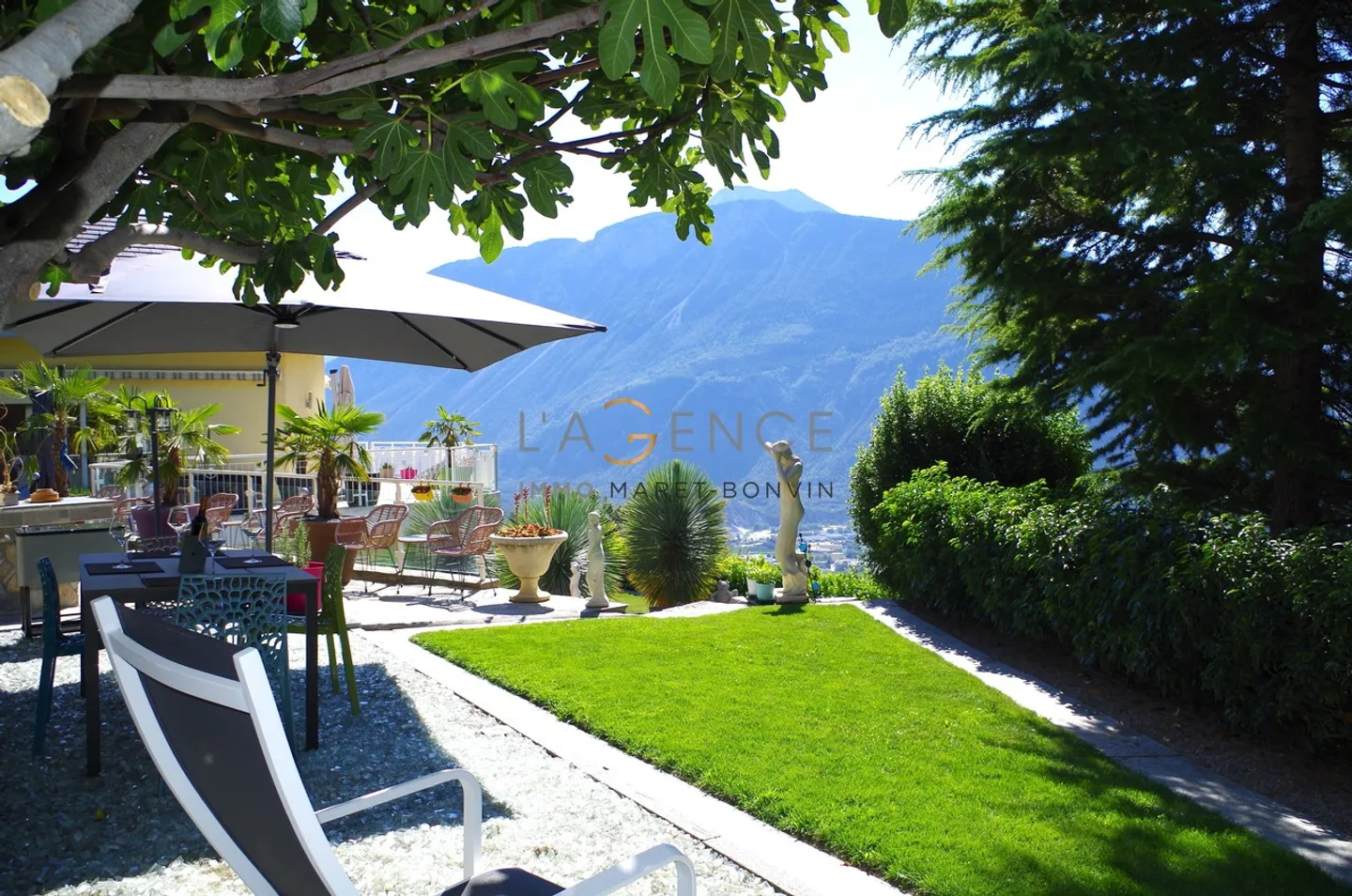 VILLA D'EXCEPTION A VENTHONE - Photo 12 sur 13