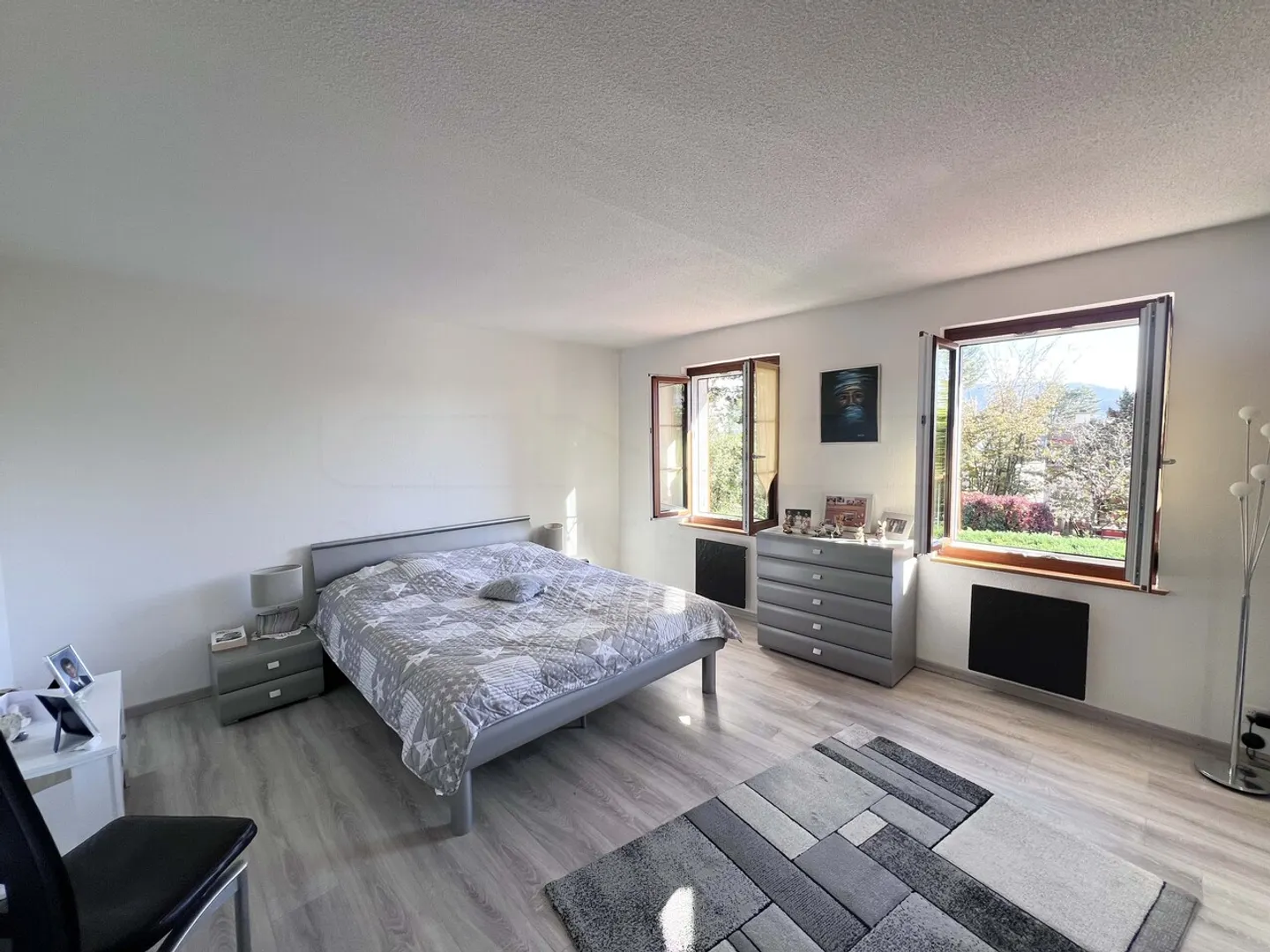 Reihenhaus mit 5,5 Zimmern und privater Garage - Foto 7 von 13