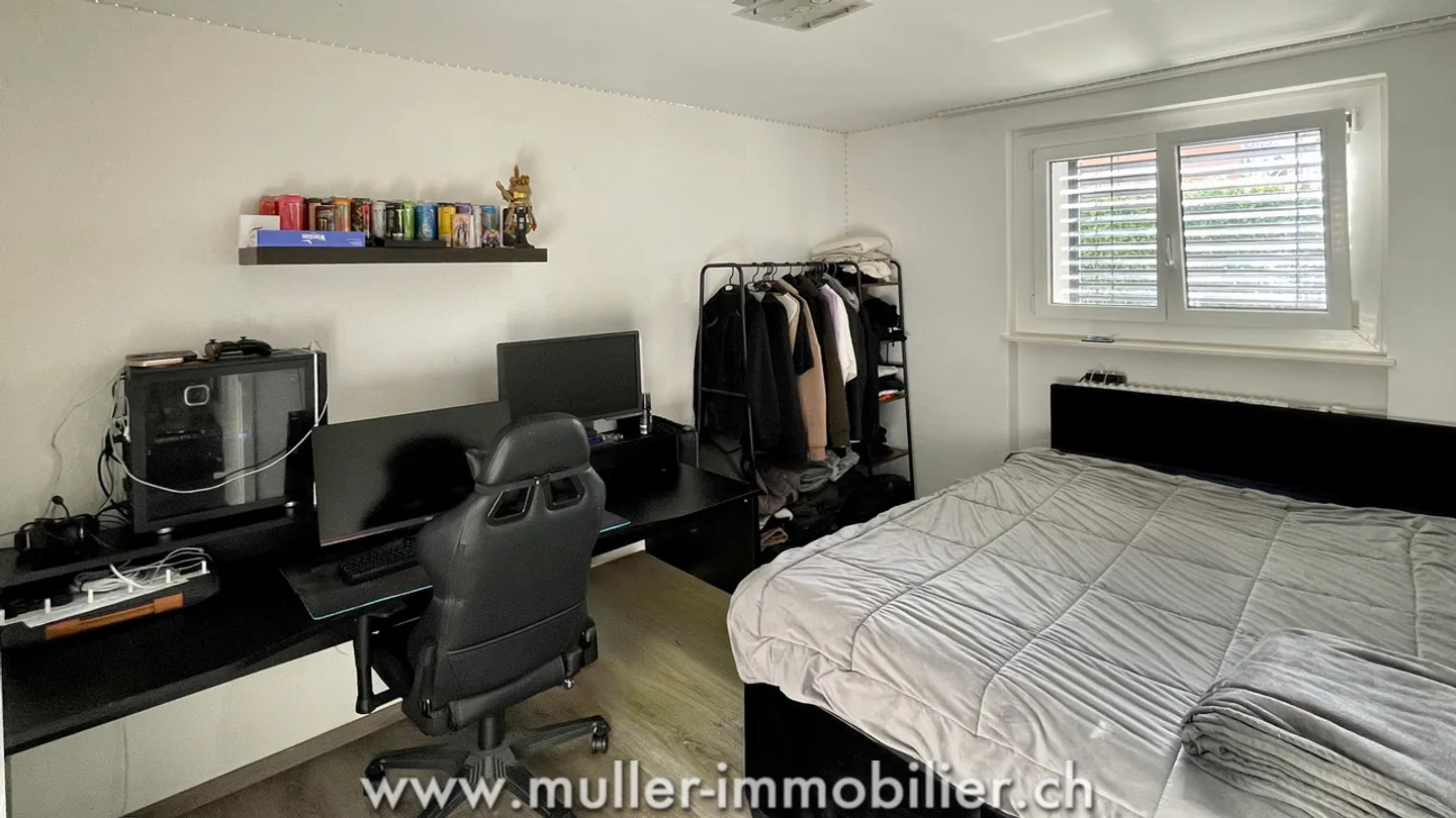 Beautiful villa with two apartments in Belfaux - Photo 9 of 13