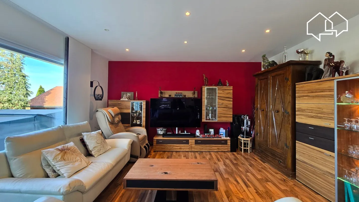 Wunderschönes Haus mit Studio auf einem 1400m² großen Grundstück - Foto 9 von 13