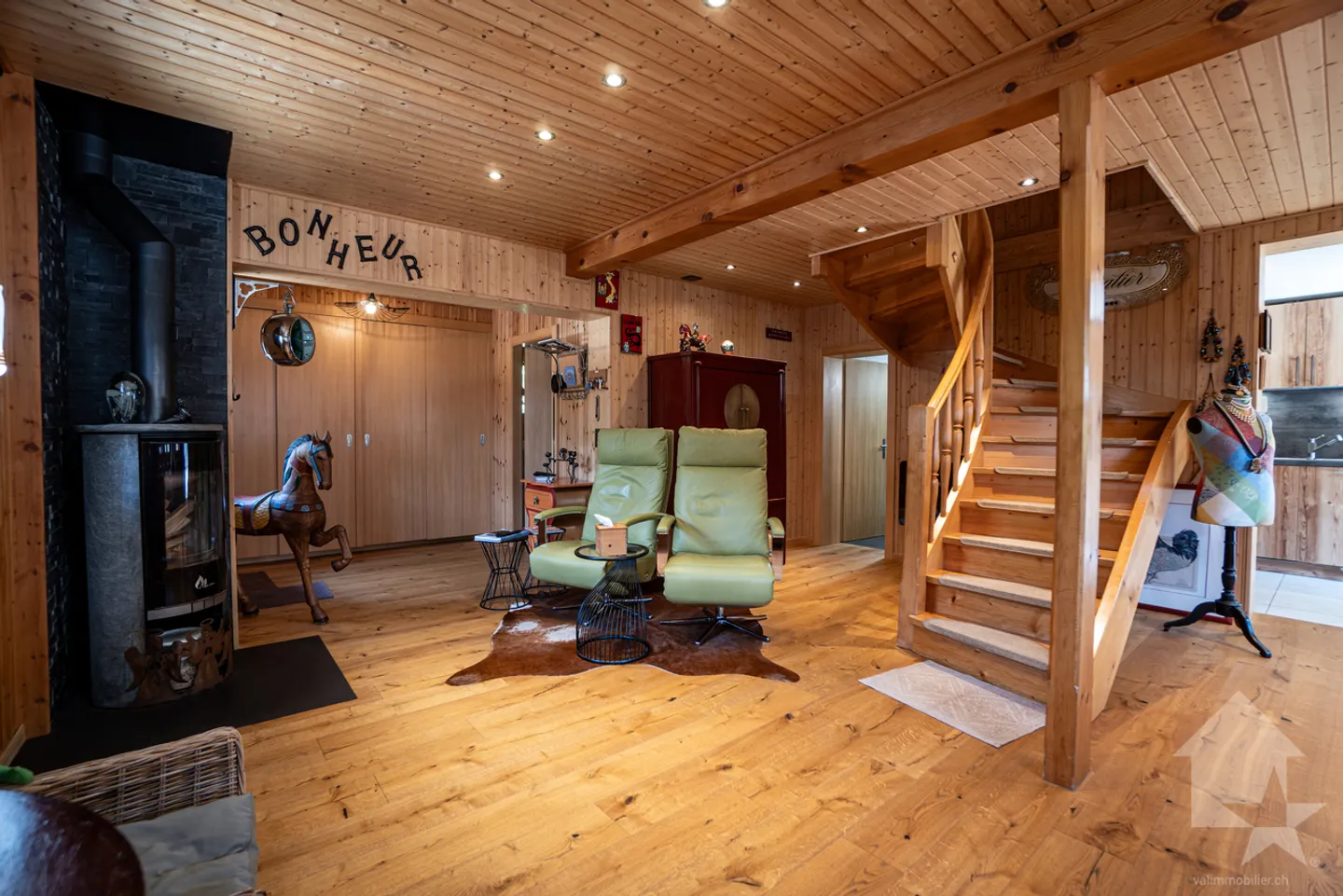 Chalet Charmant avec Jardin - Photo 2 sur 13