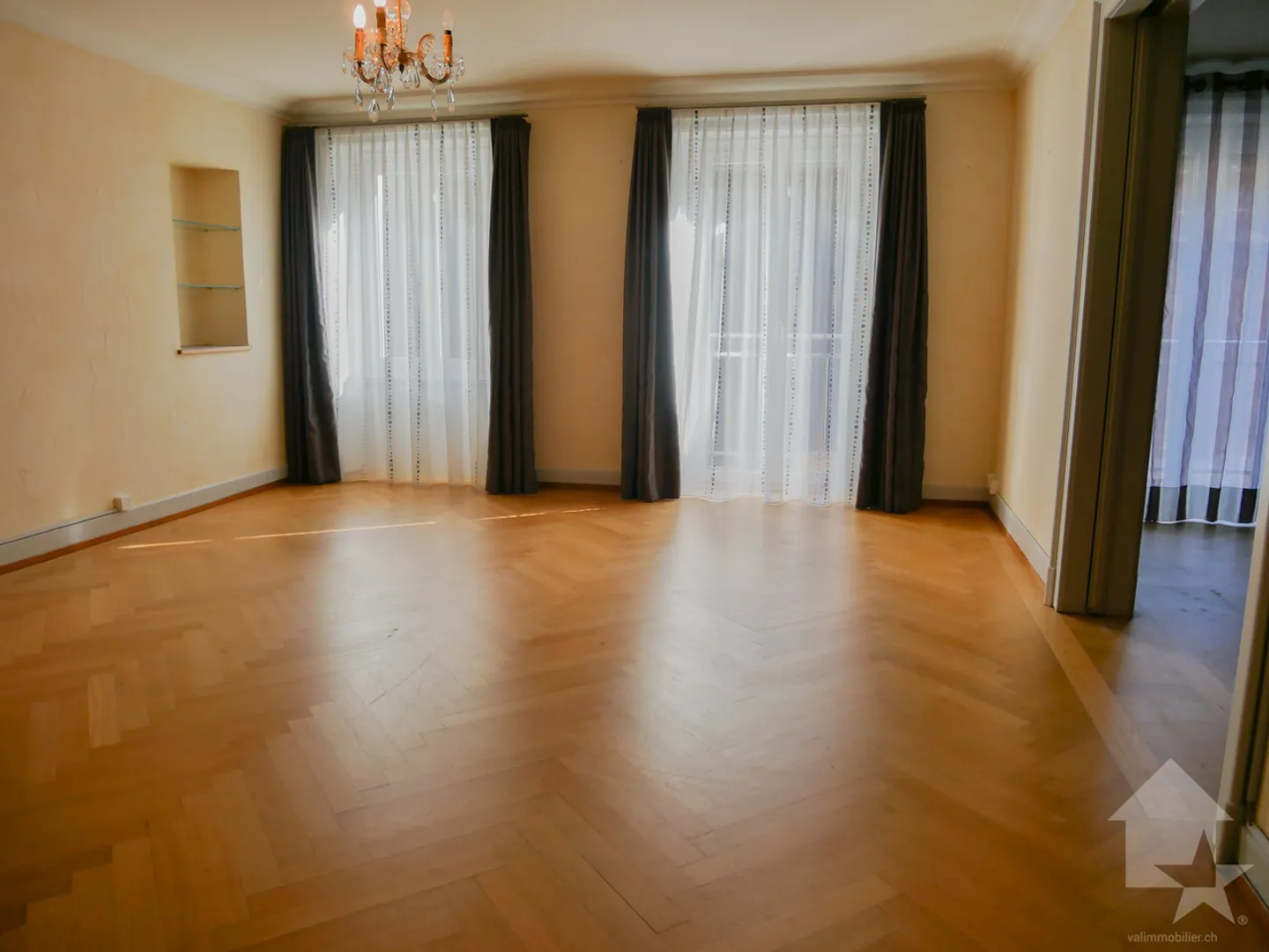 Geräumige Wohnung mit Potenzial - Foto 4 von 13