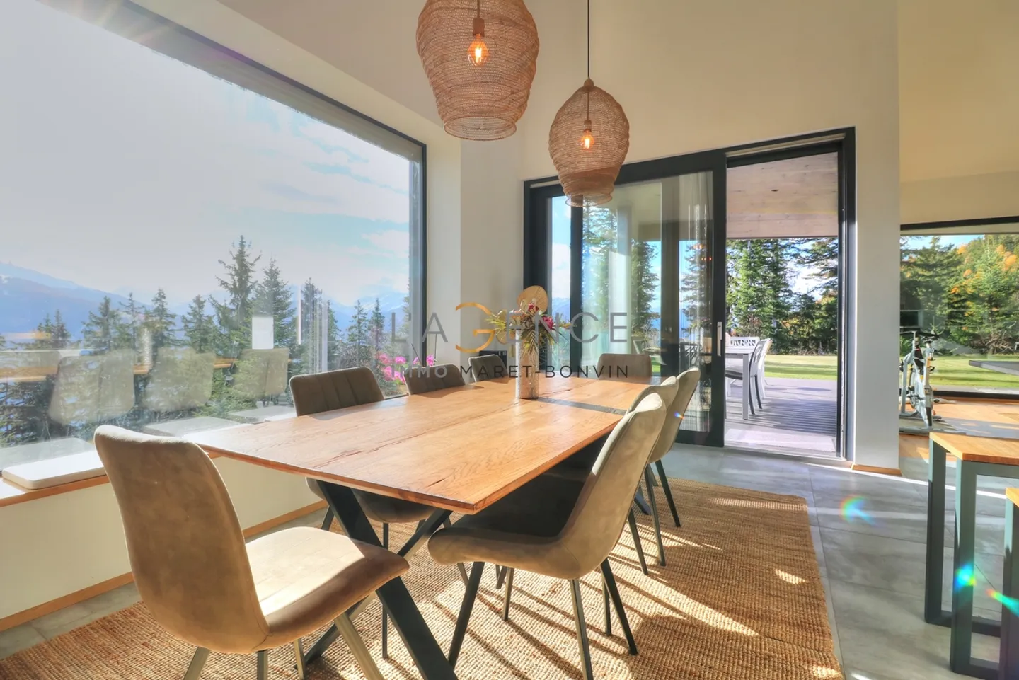 EXCEPTIONAL ARCHITECT DESIGNED CHALET - GRANDIOSE PANORAMA - ANZERE - Photo 6 of 11