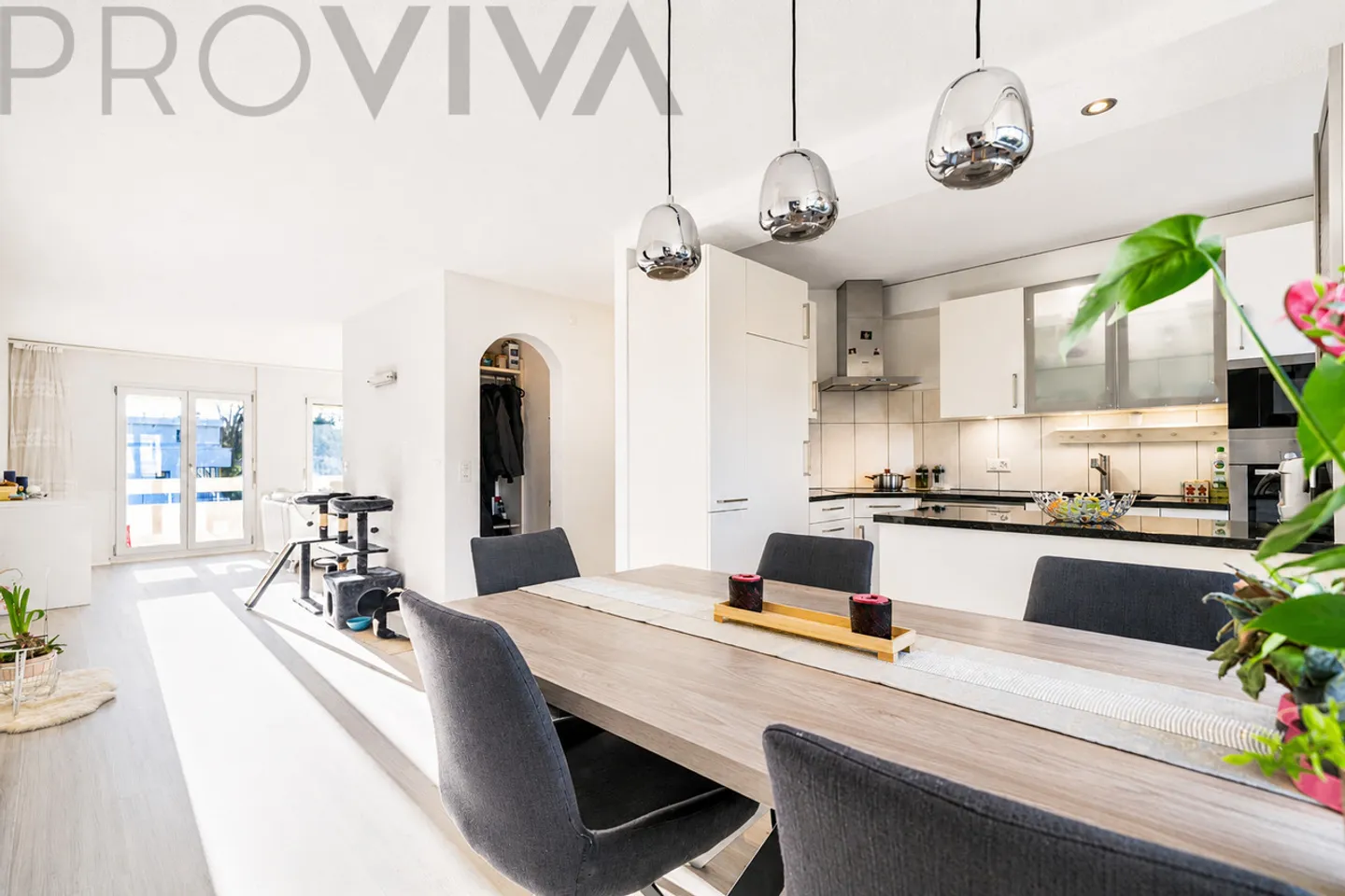 Move in and feel good - well-kept home with high quality of life - Photo 6 of 13