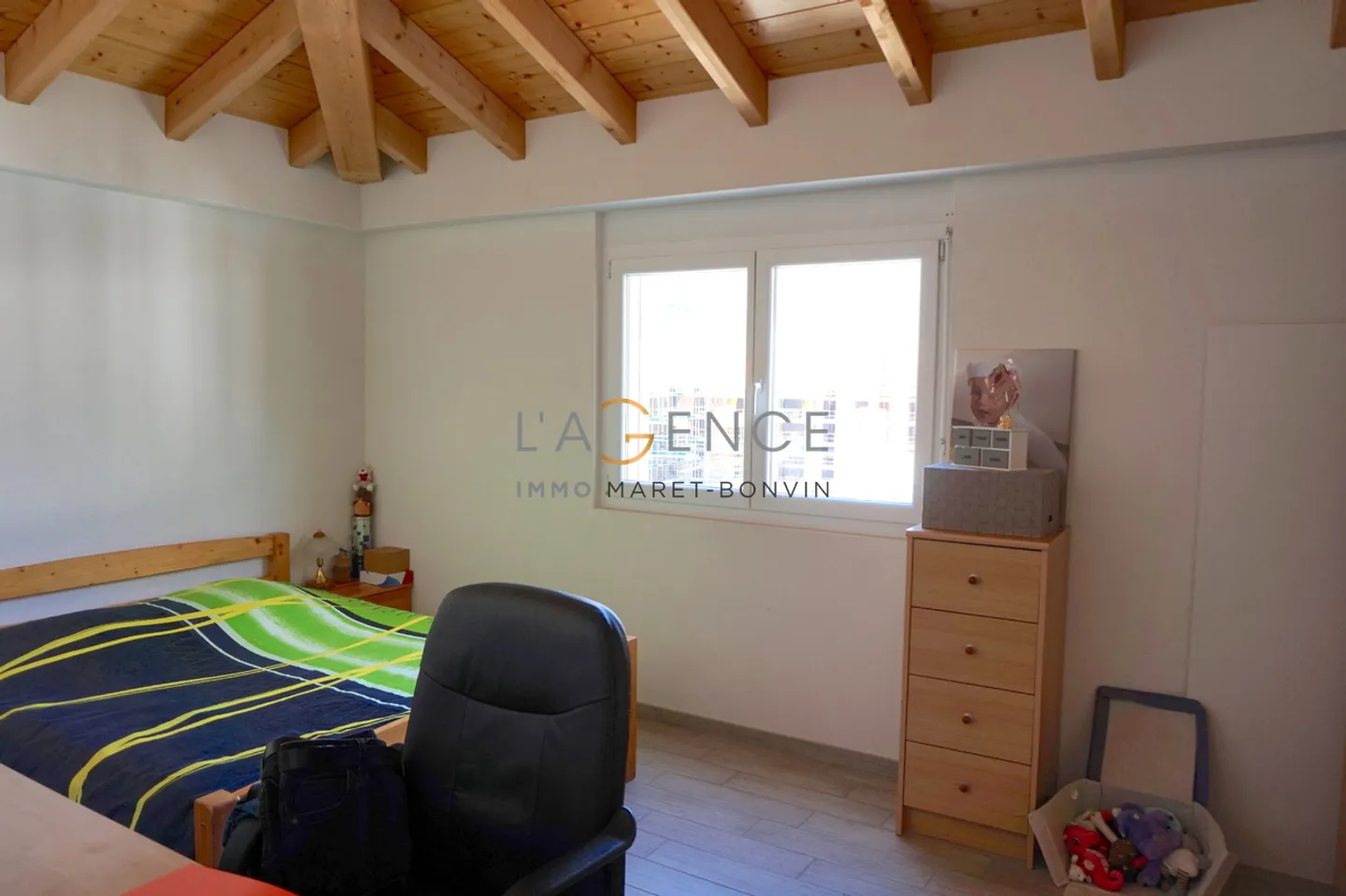 PENTHOUSE OF 2.5 ROOMS - Photo 4 of 6