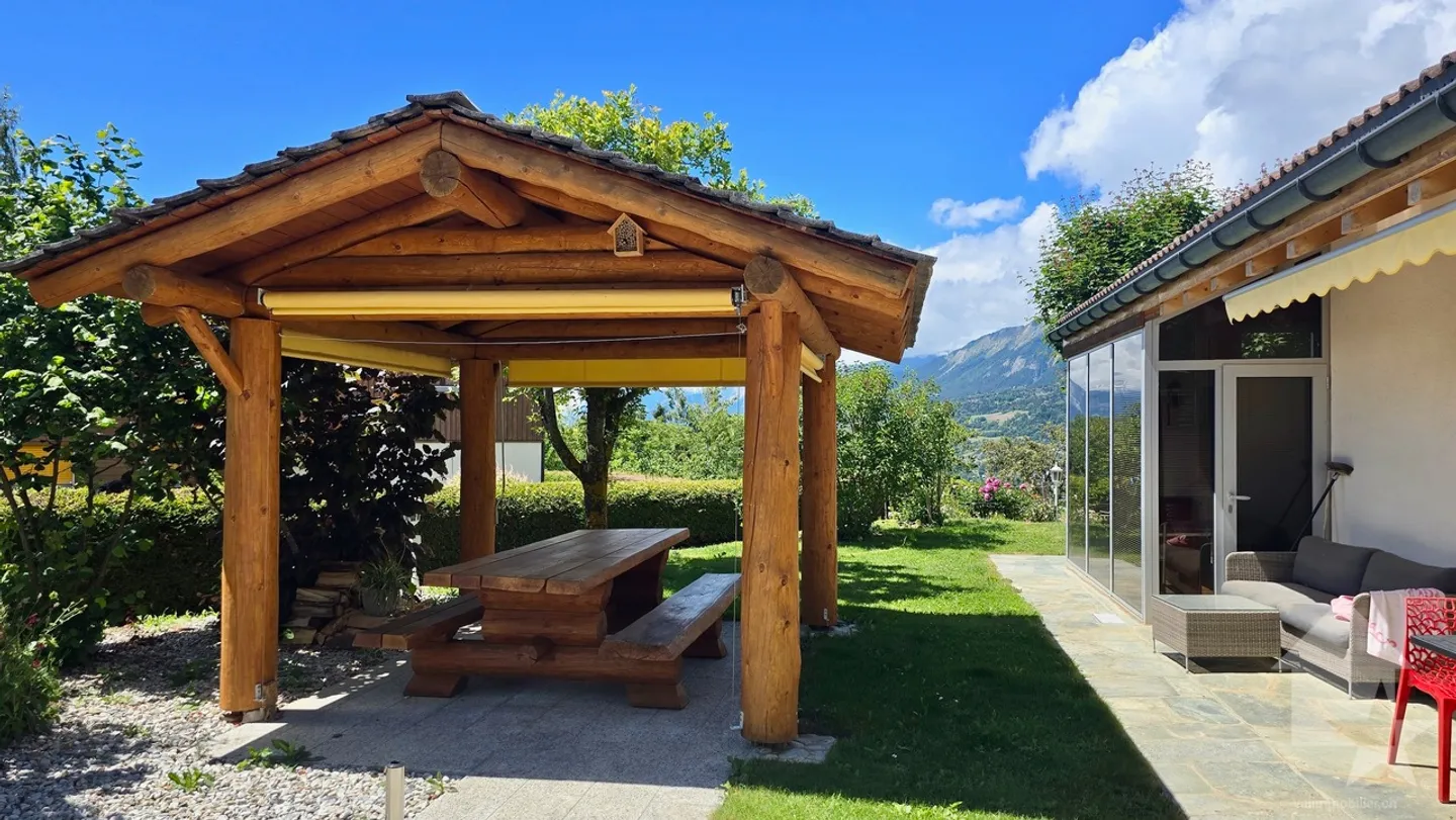 Superbe Villa avec Vue Montagne - Photo 3 sur 13
