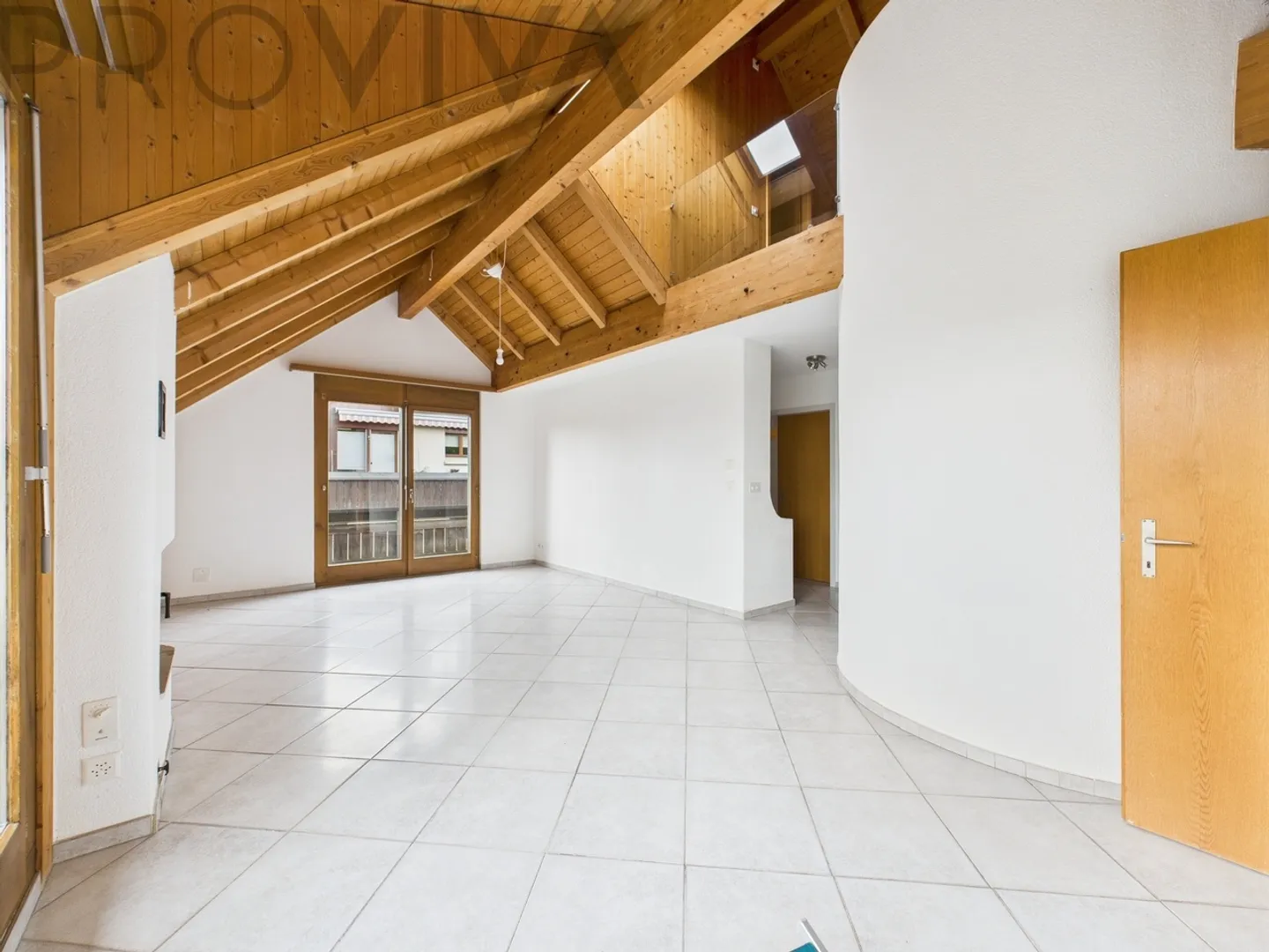Duplex su due piani - Foto 3 di 11