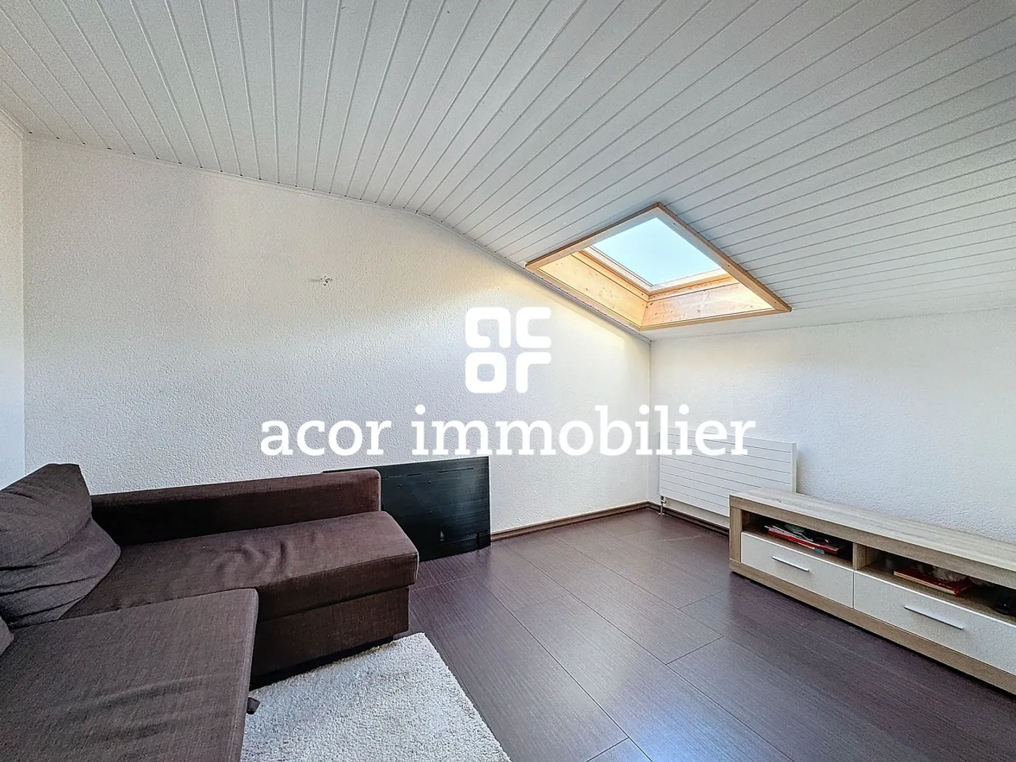 Saxon - 3½-Zimmer-Wohnung in einem Zweifamilienhaus - Foto 4 von 7