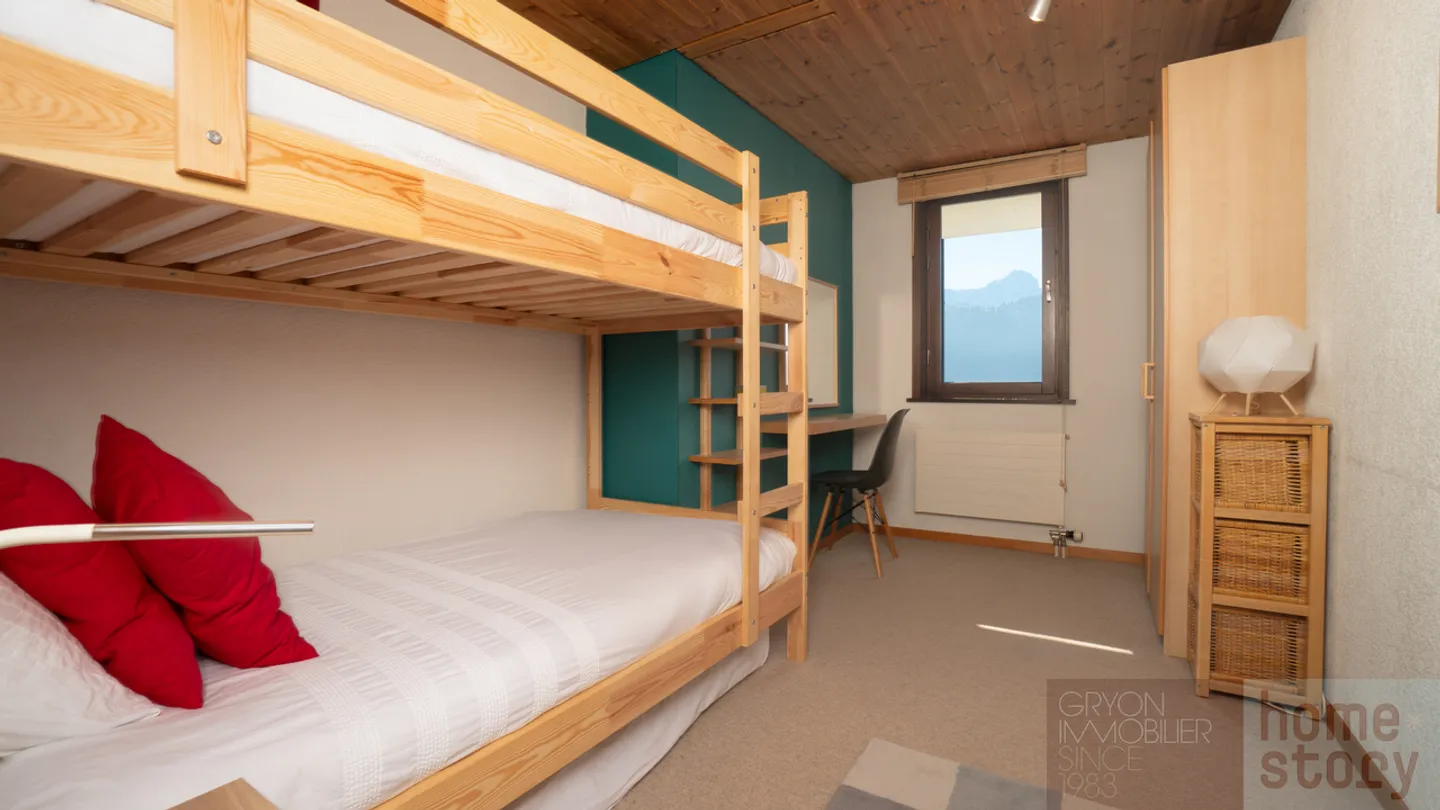 Appartamento 3.5 locali con vista panoramica, terrazza e accesso alle piste - Foto 5 di 13