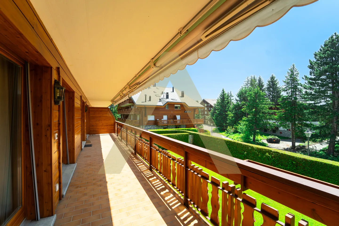 Schöne Wohnung in der Nähe des Zentrums des Resorts - Foto 6 von 7