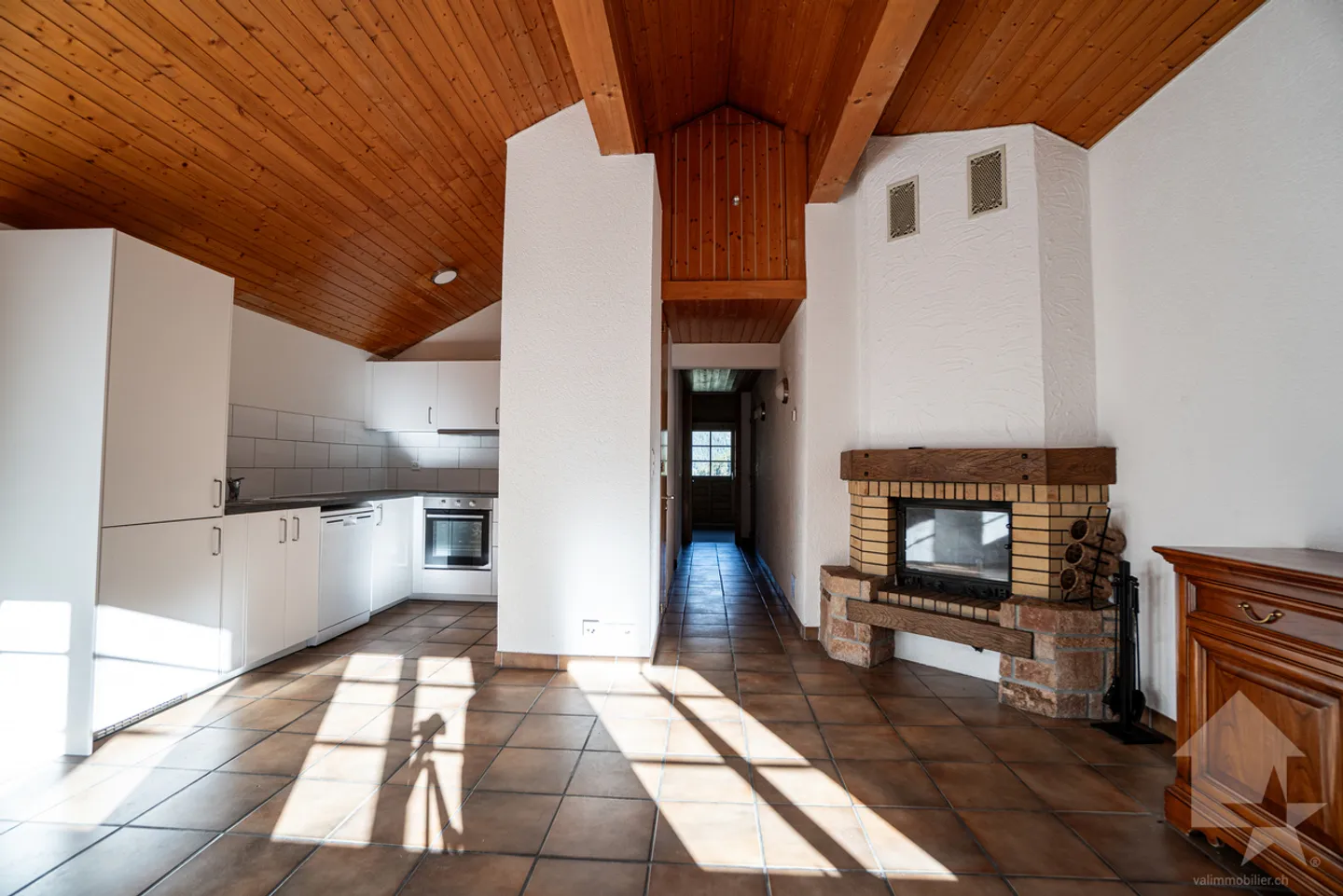 Schöne Wohnung im Dorfzentrum - Foto 1 von 11