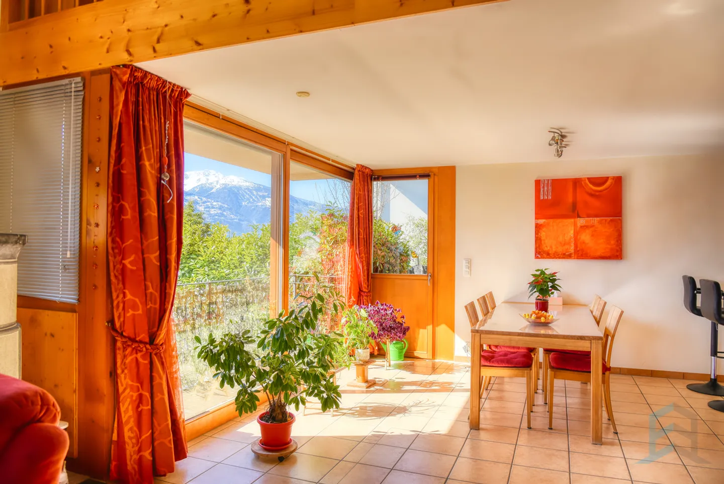 Exclusive Magnificent Detached Villa of 4.5 Rooms on the Heights of Miège - Photo 3 of 13
