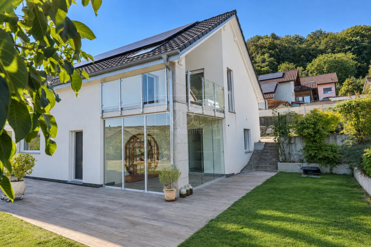 Villa individuelle contemporaine avec vue dégagée à Villeneuve (FR) - Foto 13 von 13