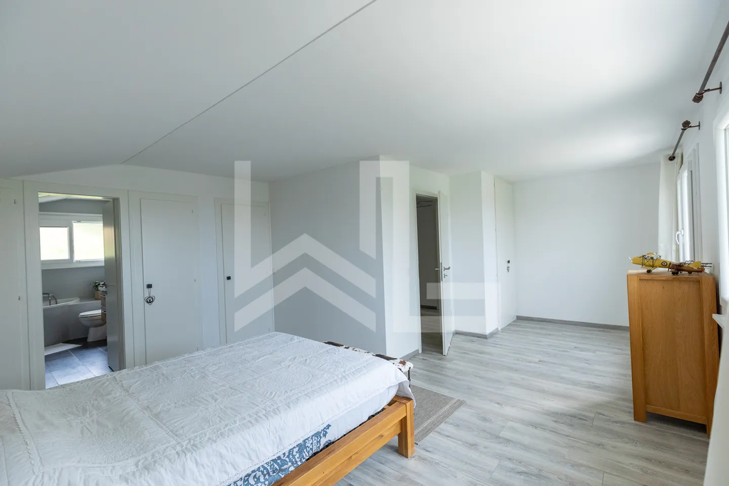 Charmante Villa mit ruhiger Aussicht - Foto 7 von 12