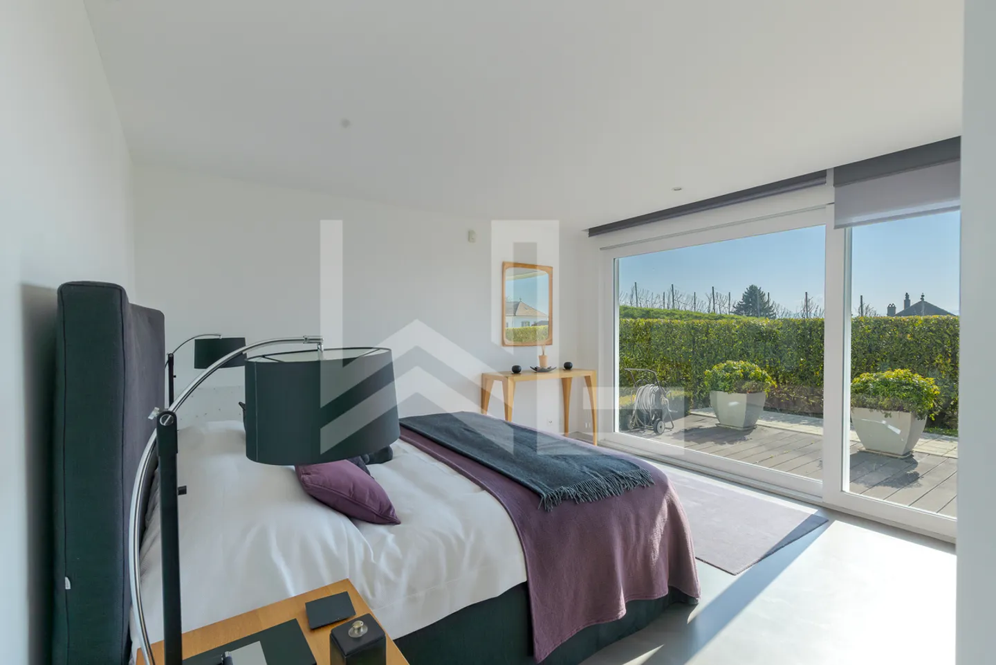 Villa contemporaine d'exception avec panorama spectaculaire sur le lac - Foto 9 di 11