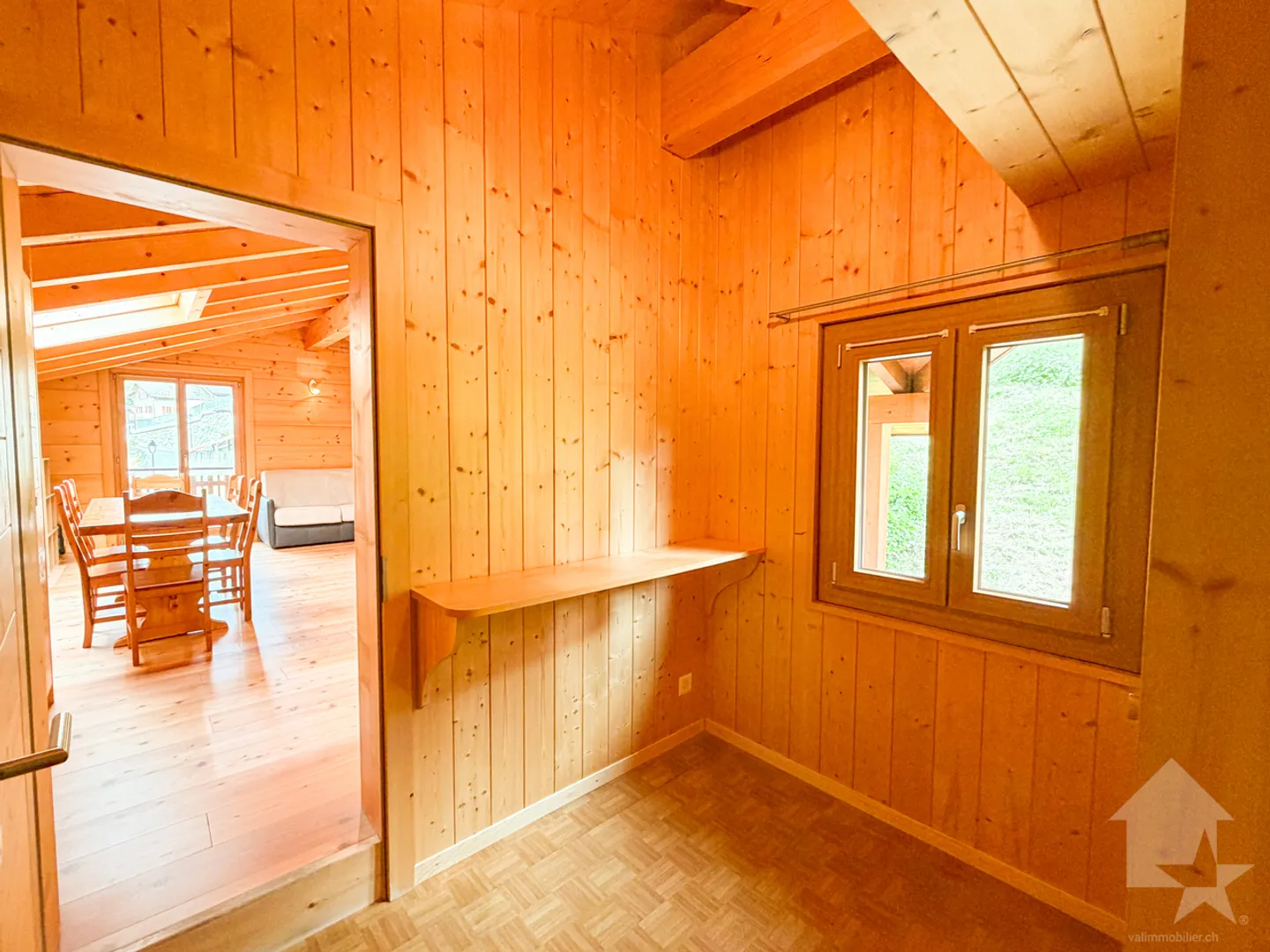 Charming house with panoramic view of the plain - Photo 11 of 13