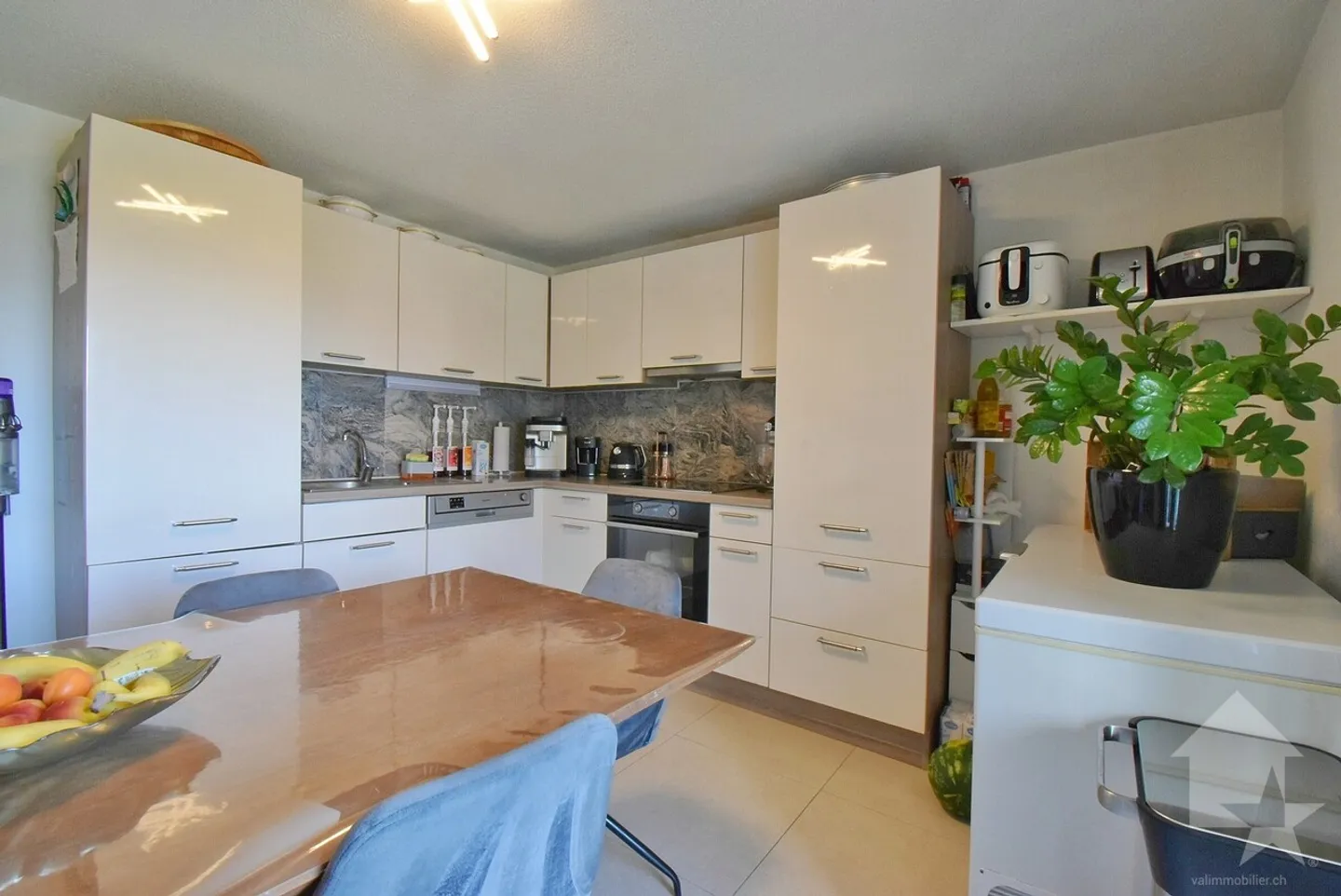 Appartement 4.5 pcs bien situé - Photo 3 sur 10
