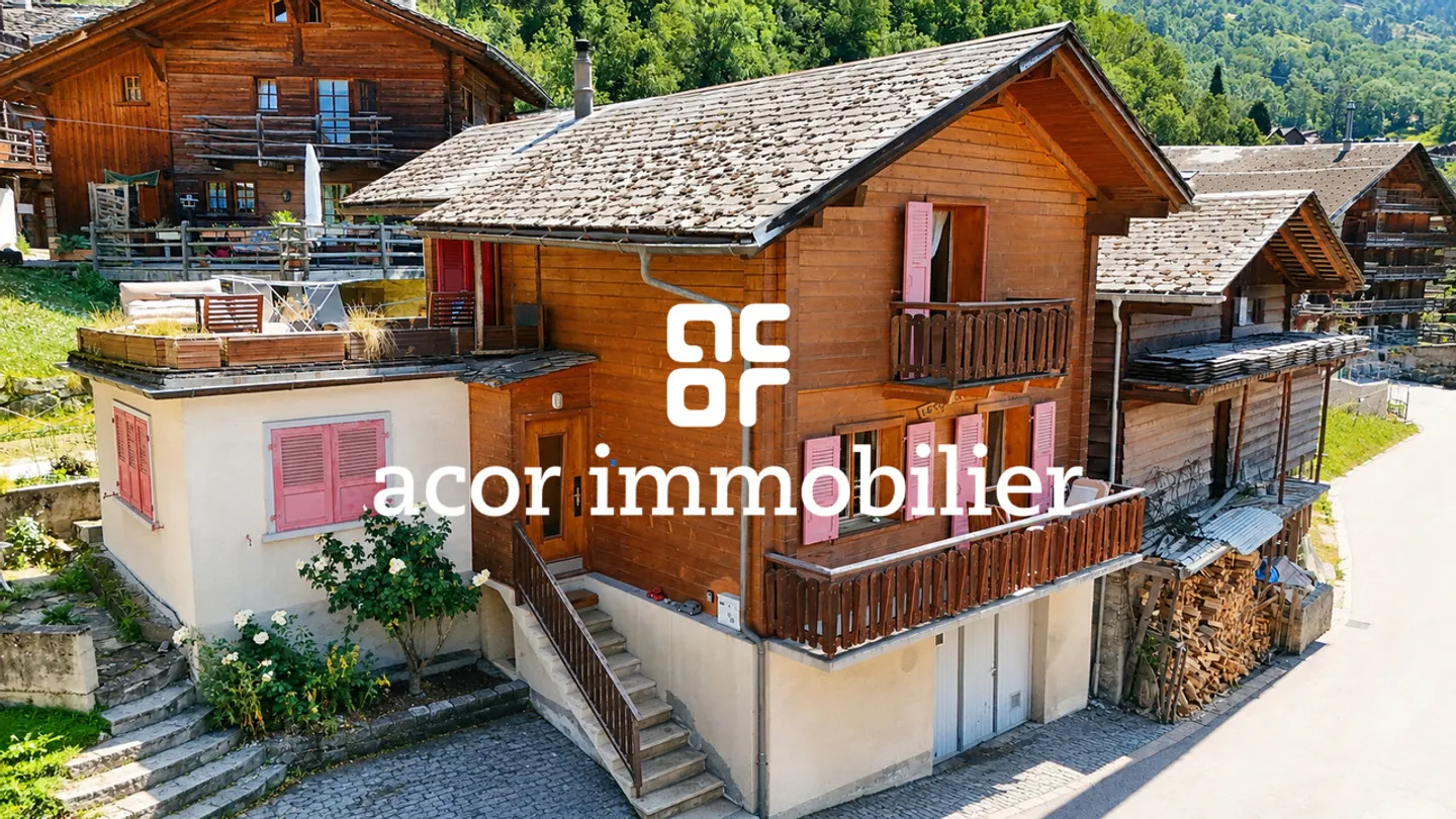 House in the center of Châble, cable car to Verbier & train station 5 minutes away - Photo 1 of 8