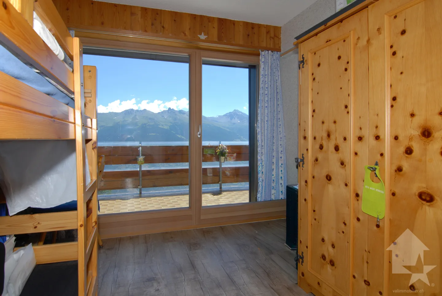 Apartment at the foot of the slopes of the 4 Valleys with panoramic view - Photo 5 of 13