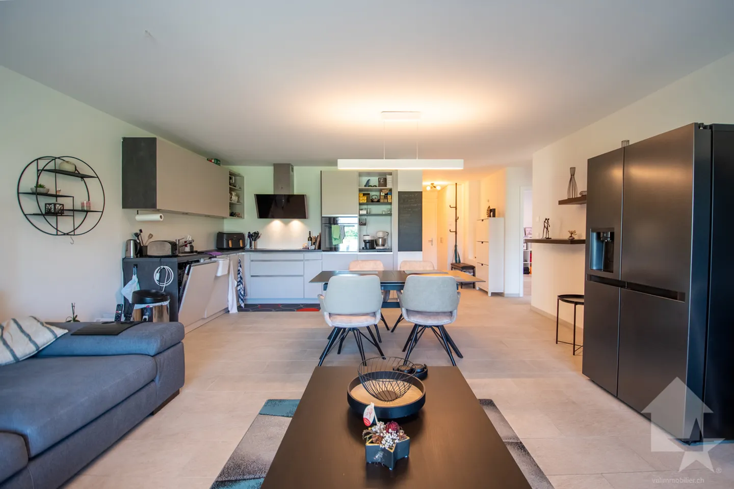 Appartement spacieux au rez-de-chaussée - Photo 3 sur 13